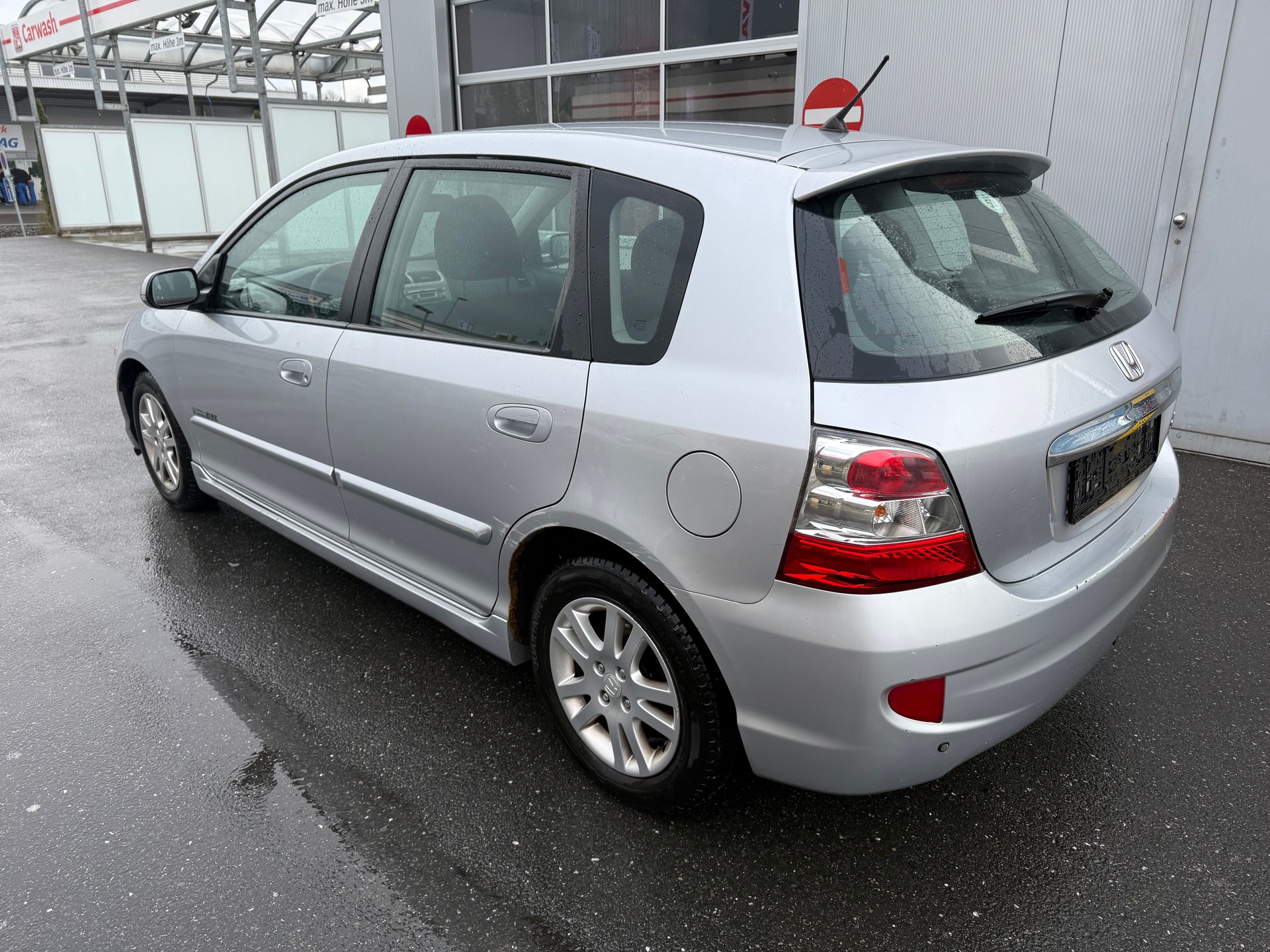 HONDA Civic 1.6i ES-image-5