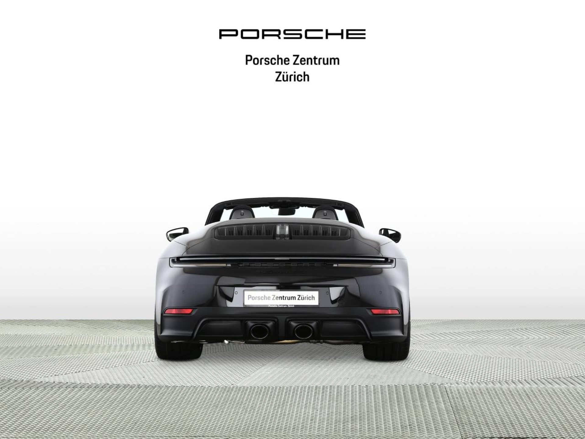 PORSCHE 911 Carrera GTS Cabriolet-image-8