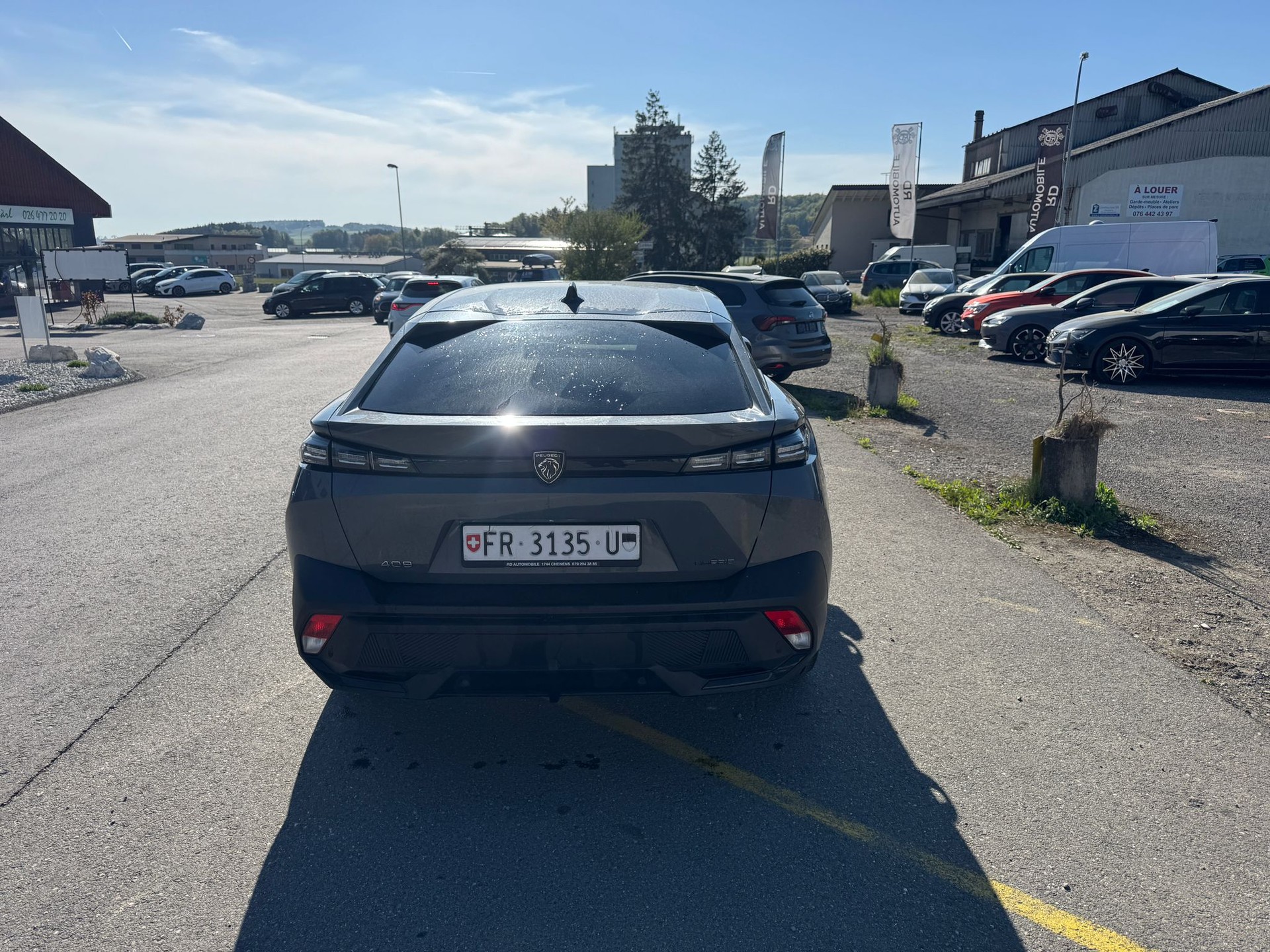 PEUGEOT 408 1.6 PHEV 180 Allure Pack-image-5