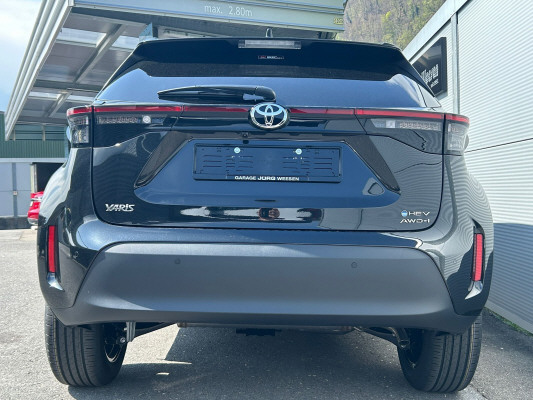 TOYOTA Yaris Cross 1.5 Trend AWD-image-4