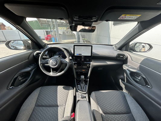TOYOTA Yaris Cross 1.5 Trend AWD-image-5