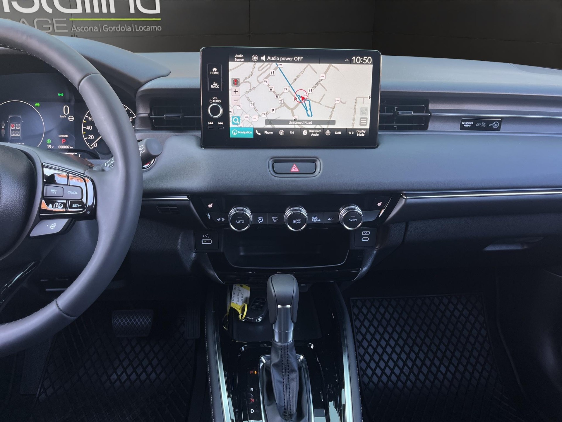 HONDA HR-V 1.5 i-MMD Advance-image-9