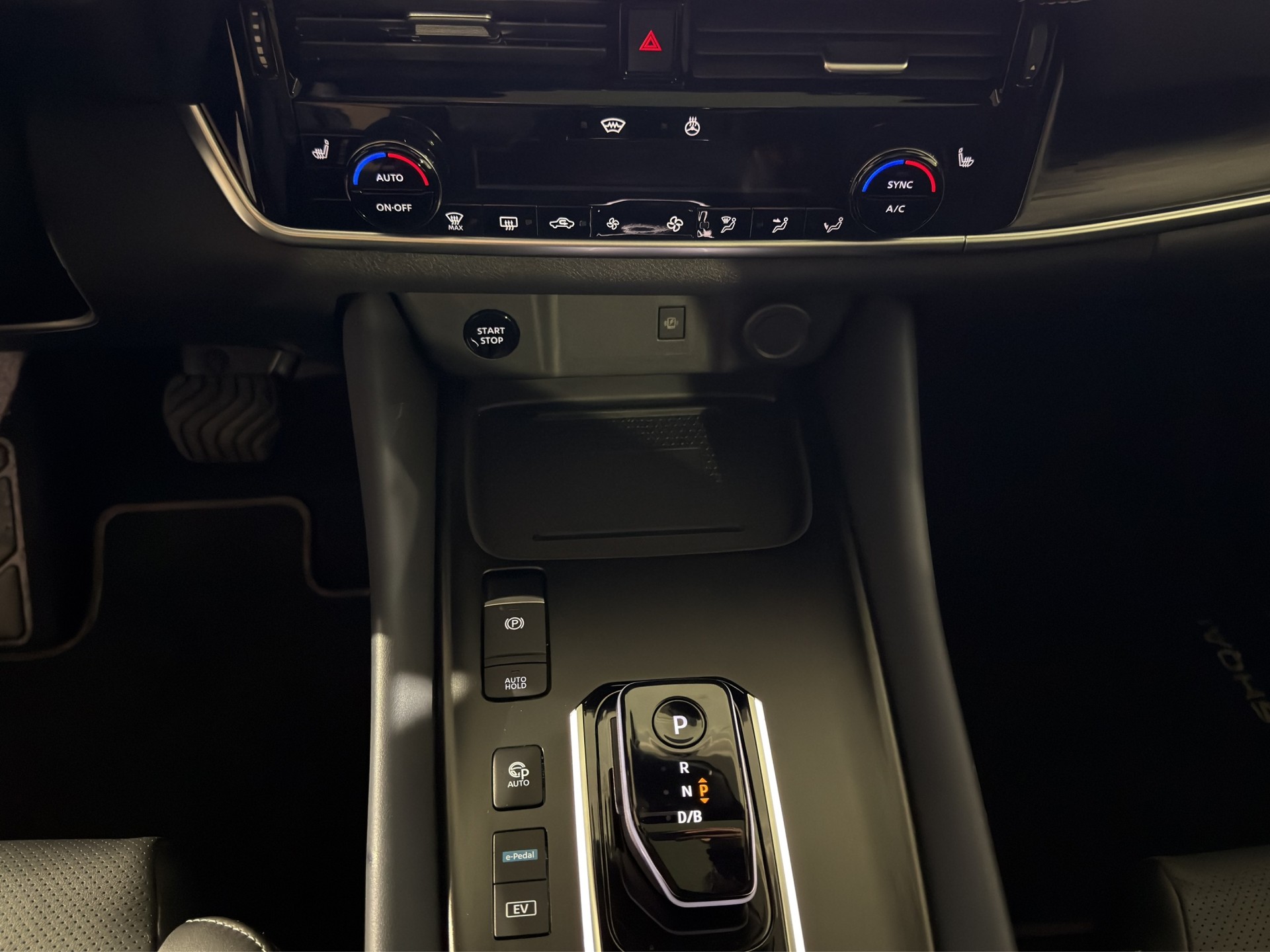 NISSAN Qashqai 1.5 VC-T e-Power Tekna+-image-11