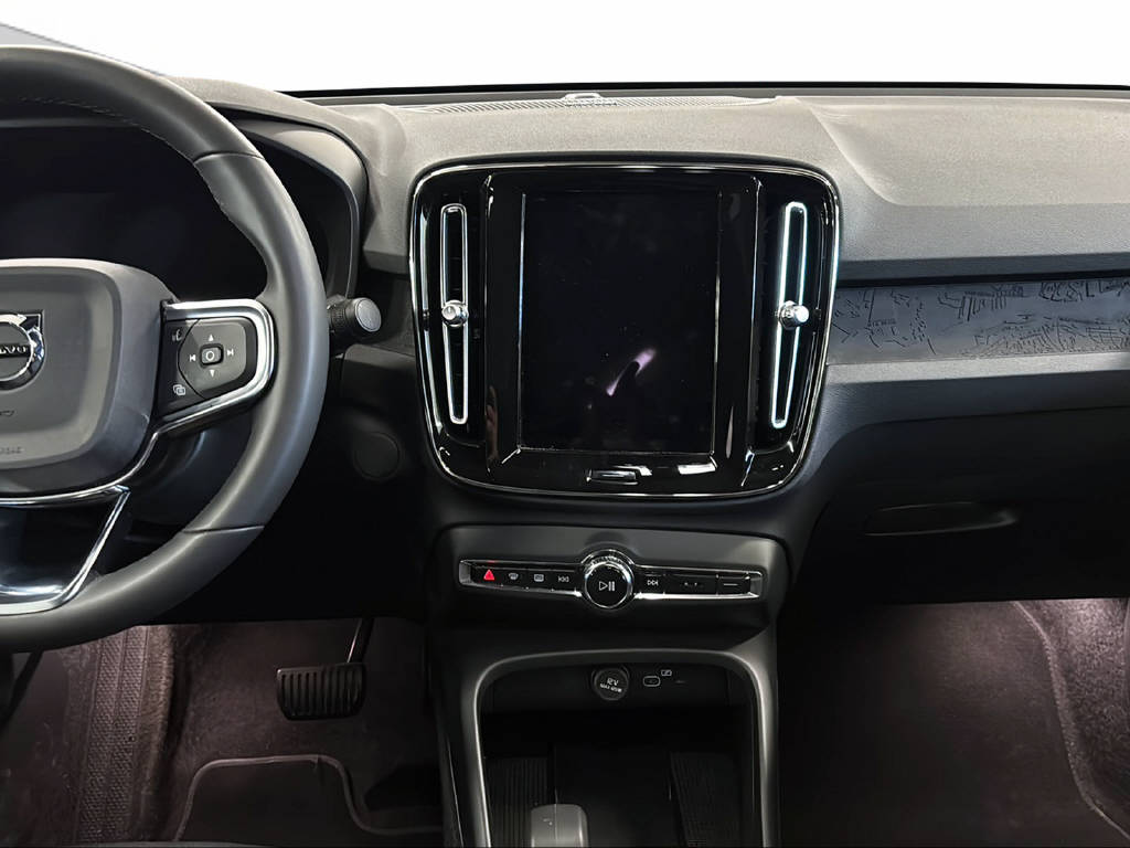 VOLVO C40 E80 Twin Recharge Ultimate-image-9