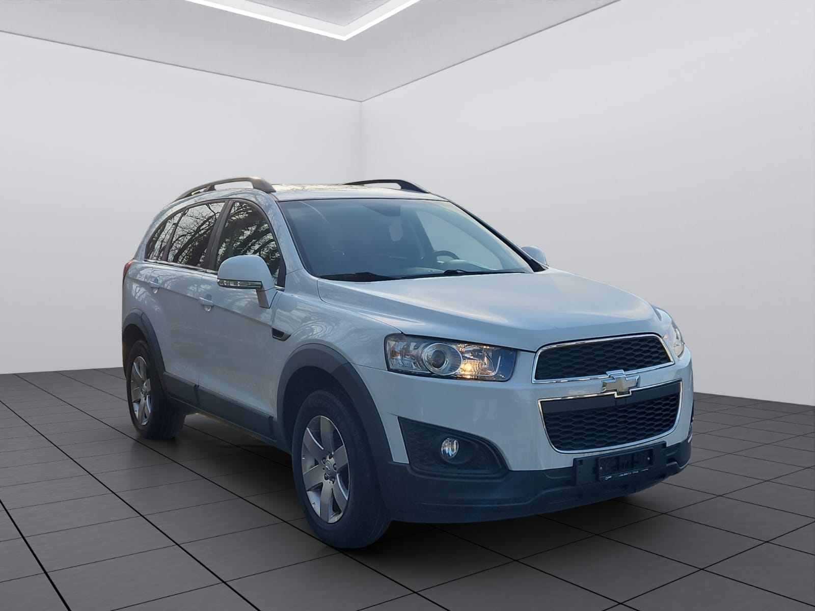 CHEVROLET CAPTIVA-showroom-element-2