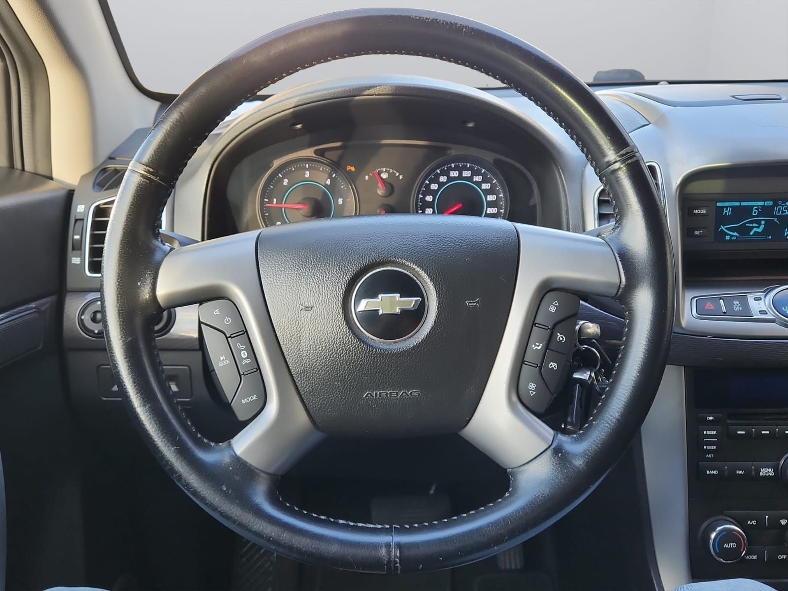 CHEVROLET CAPTIVA-image-9