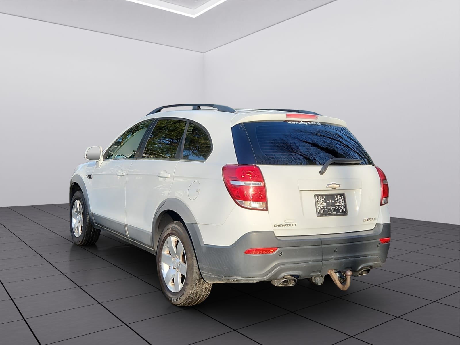 CHEVROLET CAPTIVA-showroom-element-3