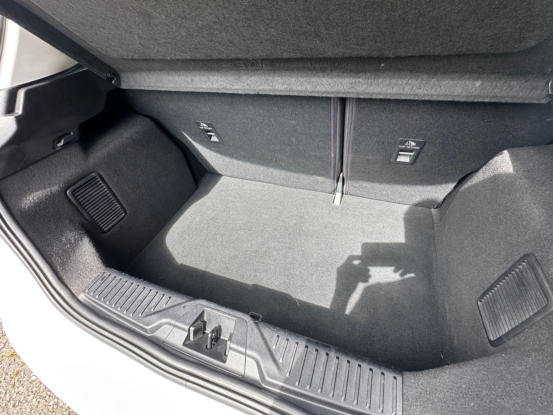 FORD Fiesta 1.0 SCTi Cool & Connect-image-9