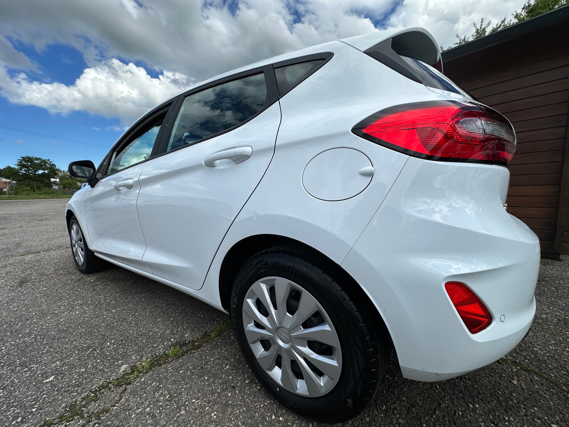FORD Fiesta 1.0 SCTi Cool & Connect-image-19