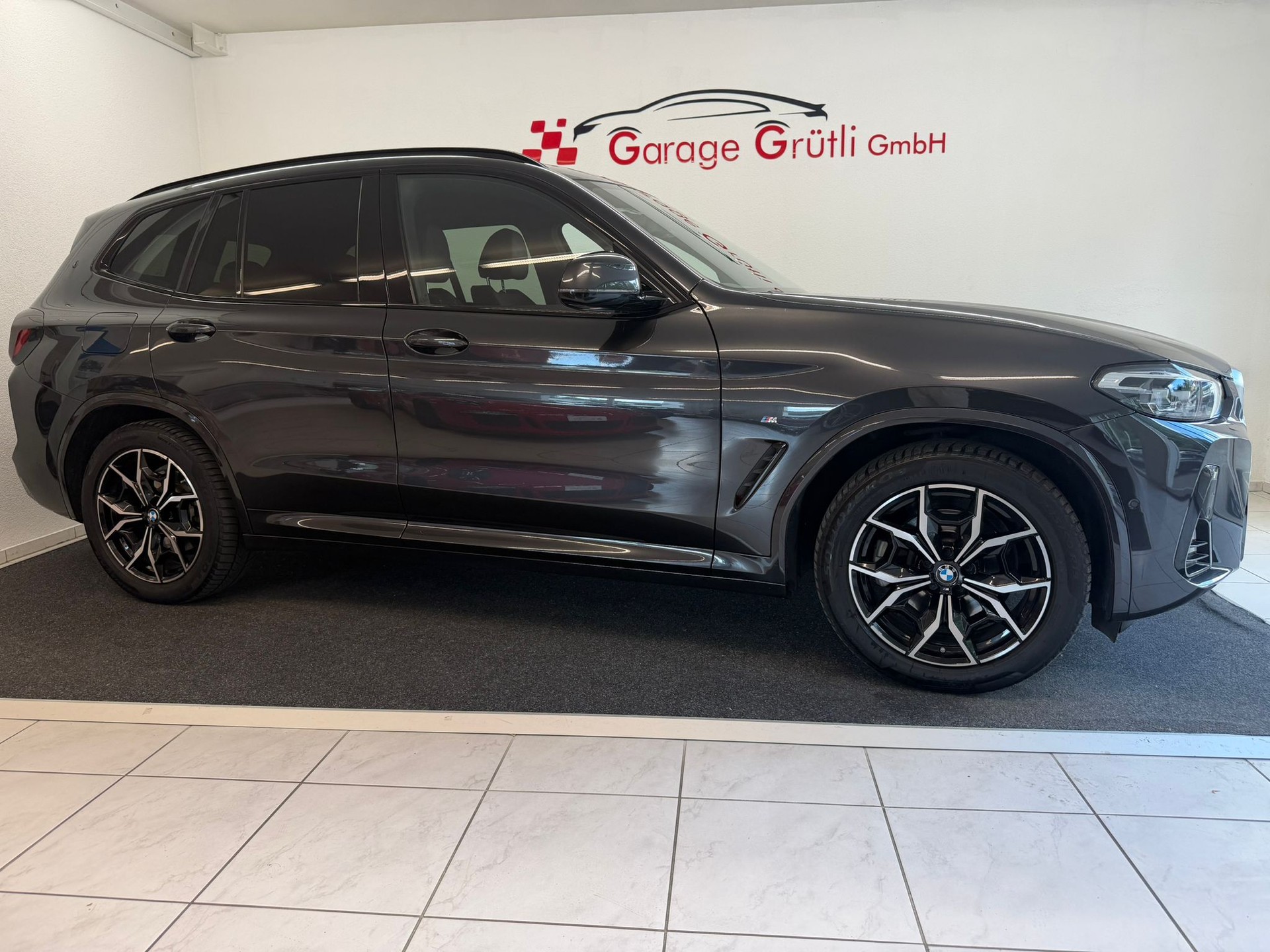 BMW X3 20d xDrive SAG-showroom-element-1