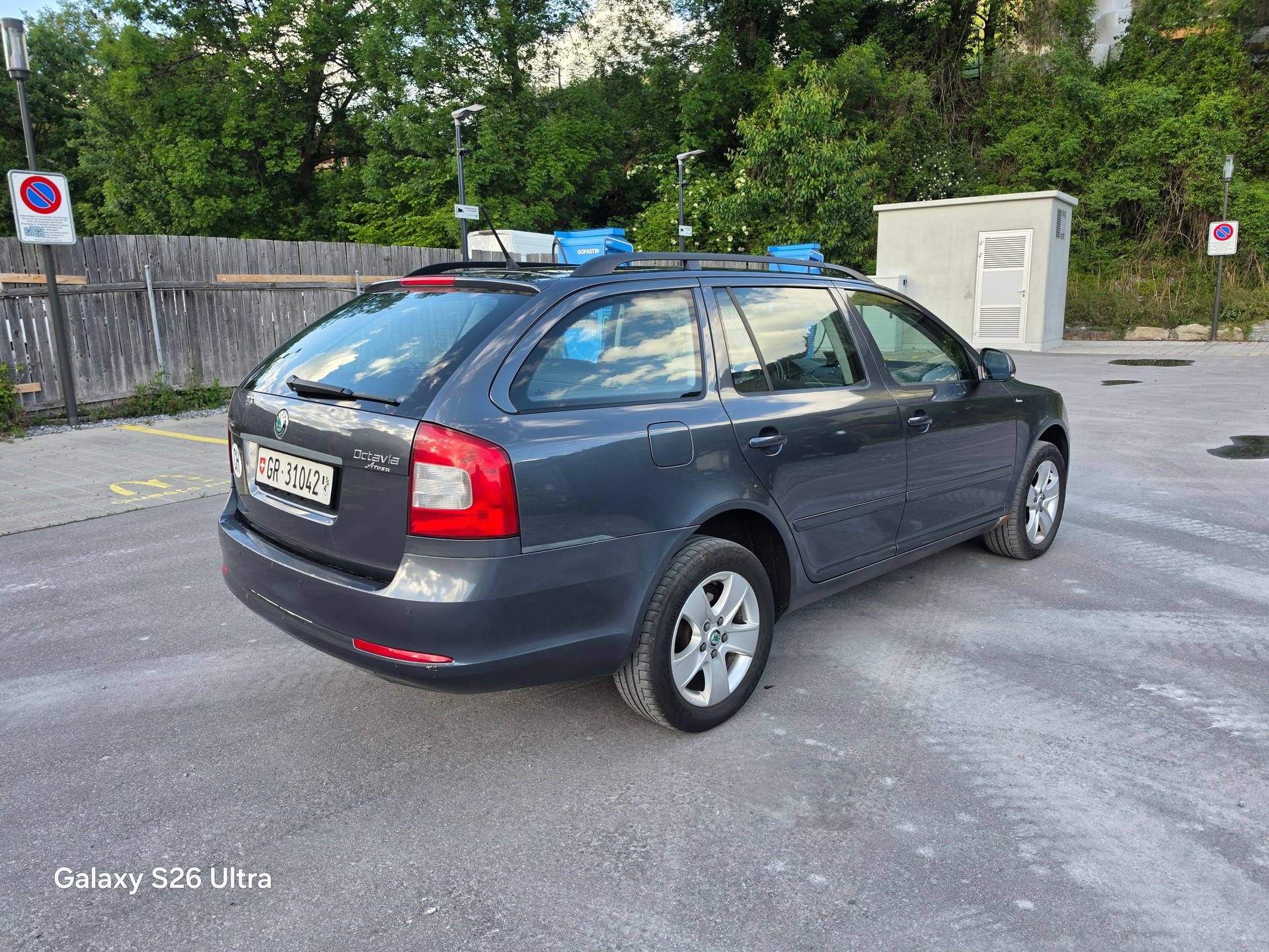SKODA Octavia Combi 2.0 TDI Arosa 4x4-image-4