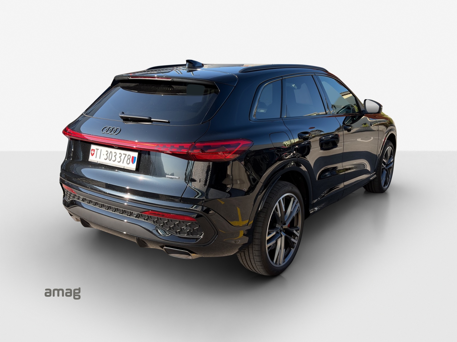 AUDI Q5 e-hybrid quattro 270 kW S-tronic-image-4