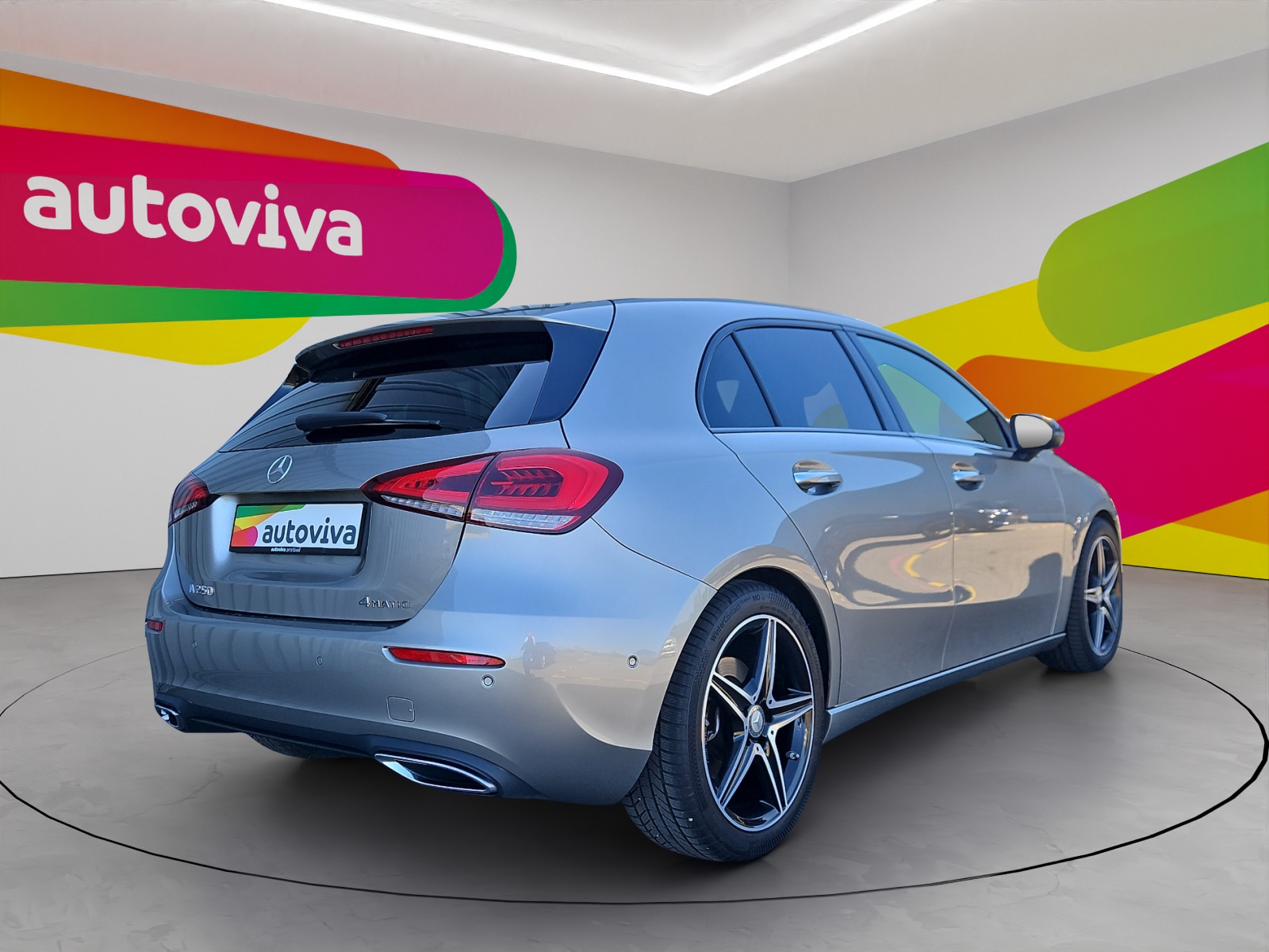 MERCEDES-BENZ A 250 4Matic Progressive 7G-DCT-image-2