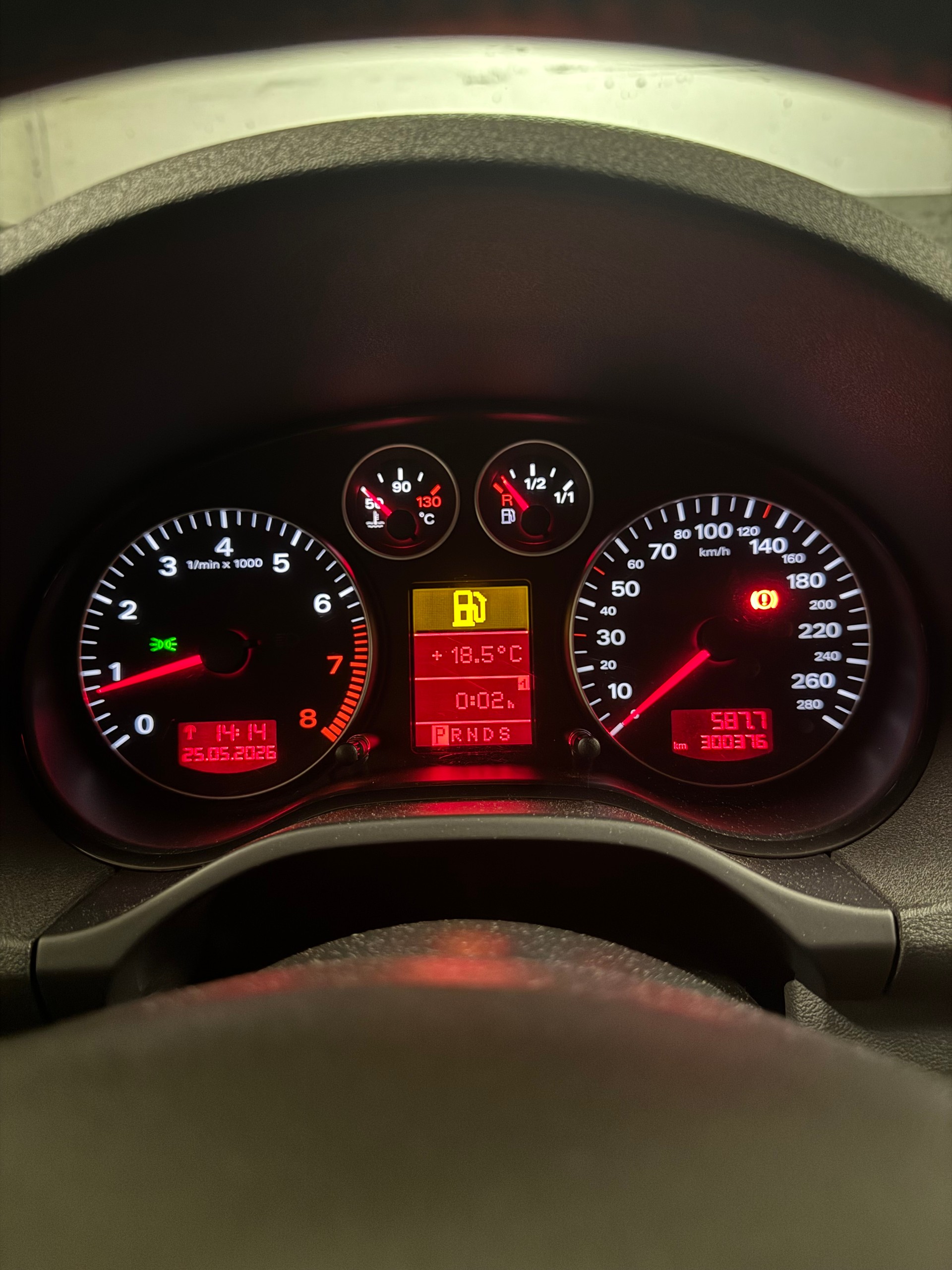 AUDI 3.2 V6 Ambition quattro-image-4