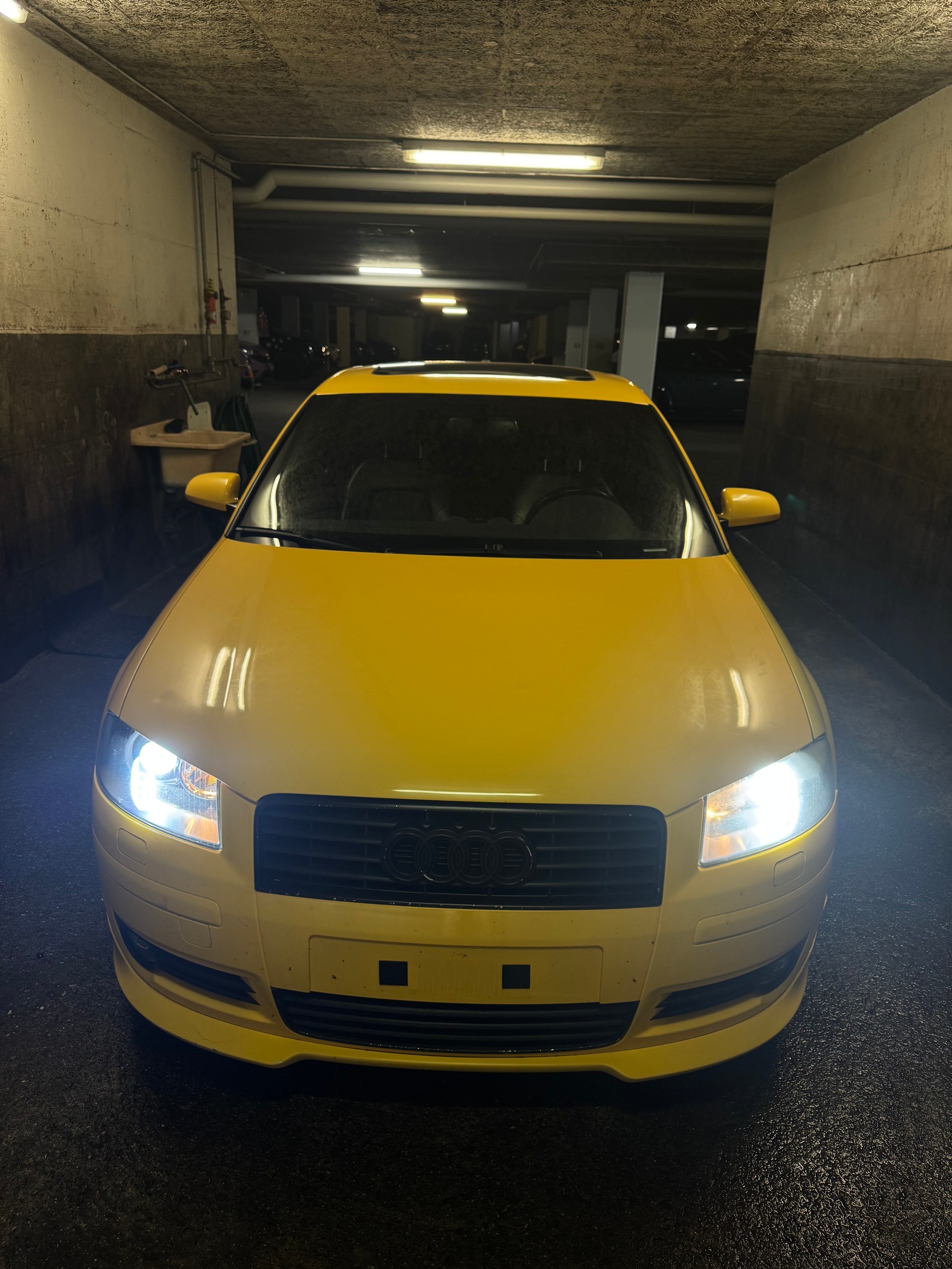 AUDI 3.2 V6 Ambition quattro-image-0