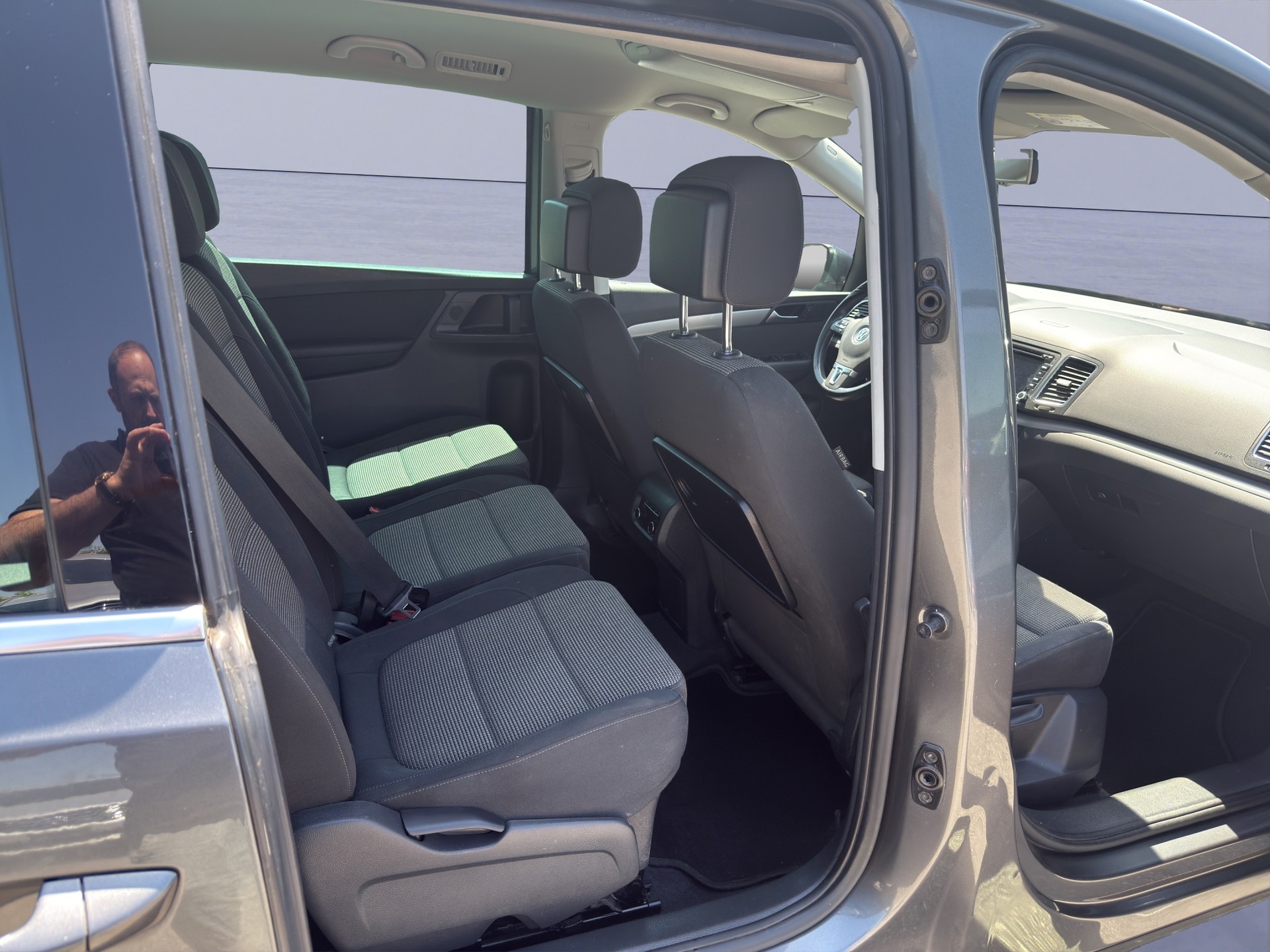 VW Sharan 1.4 TSI BlueMotion Technology Design DSG-image-9