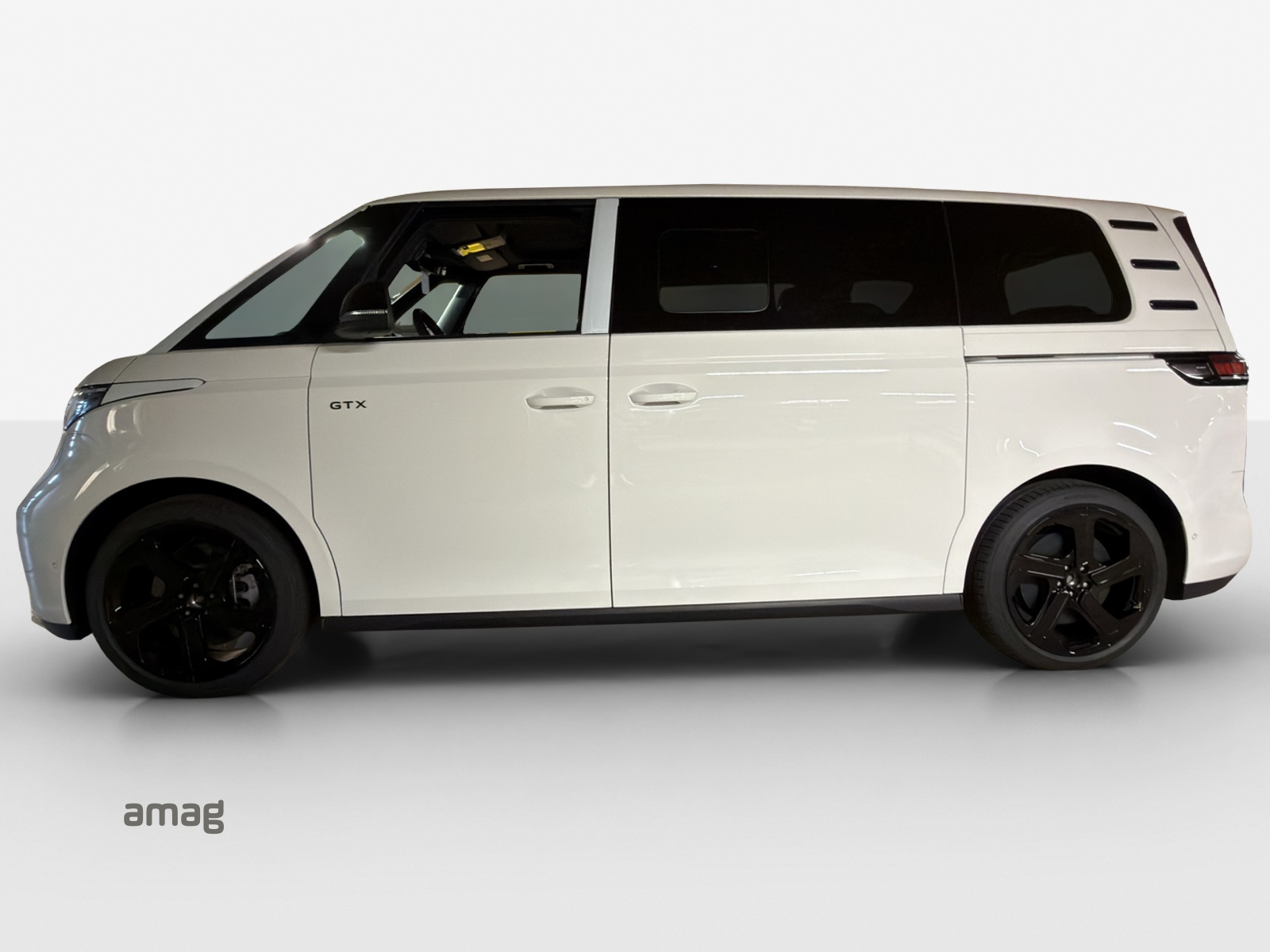VW ID.Buzz LWB GTX 4 Motion-image-1