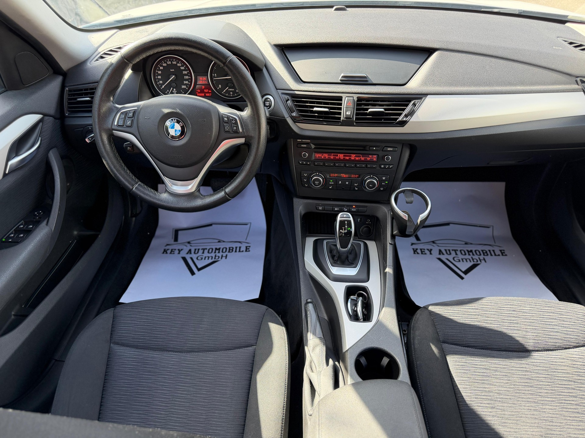 BMW X1 xDrive 18d Steptronic-image-6