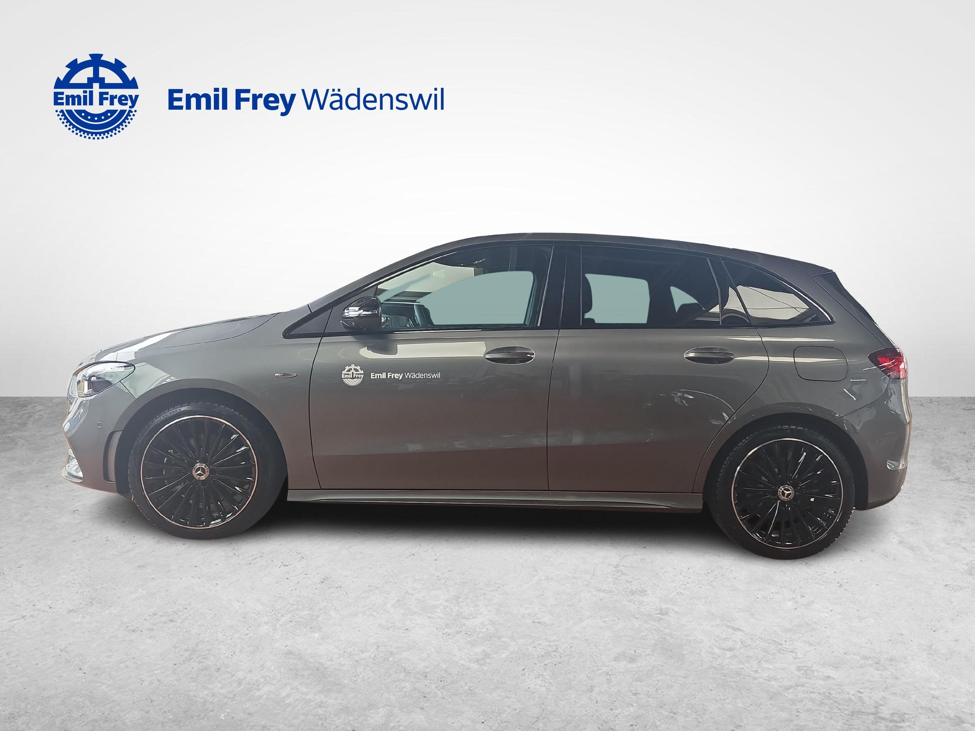 MERCEDES-BENZ B 250 e EQ Star AMG Line-image-1