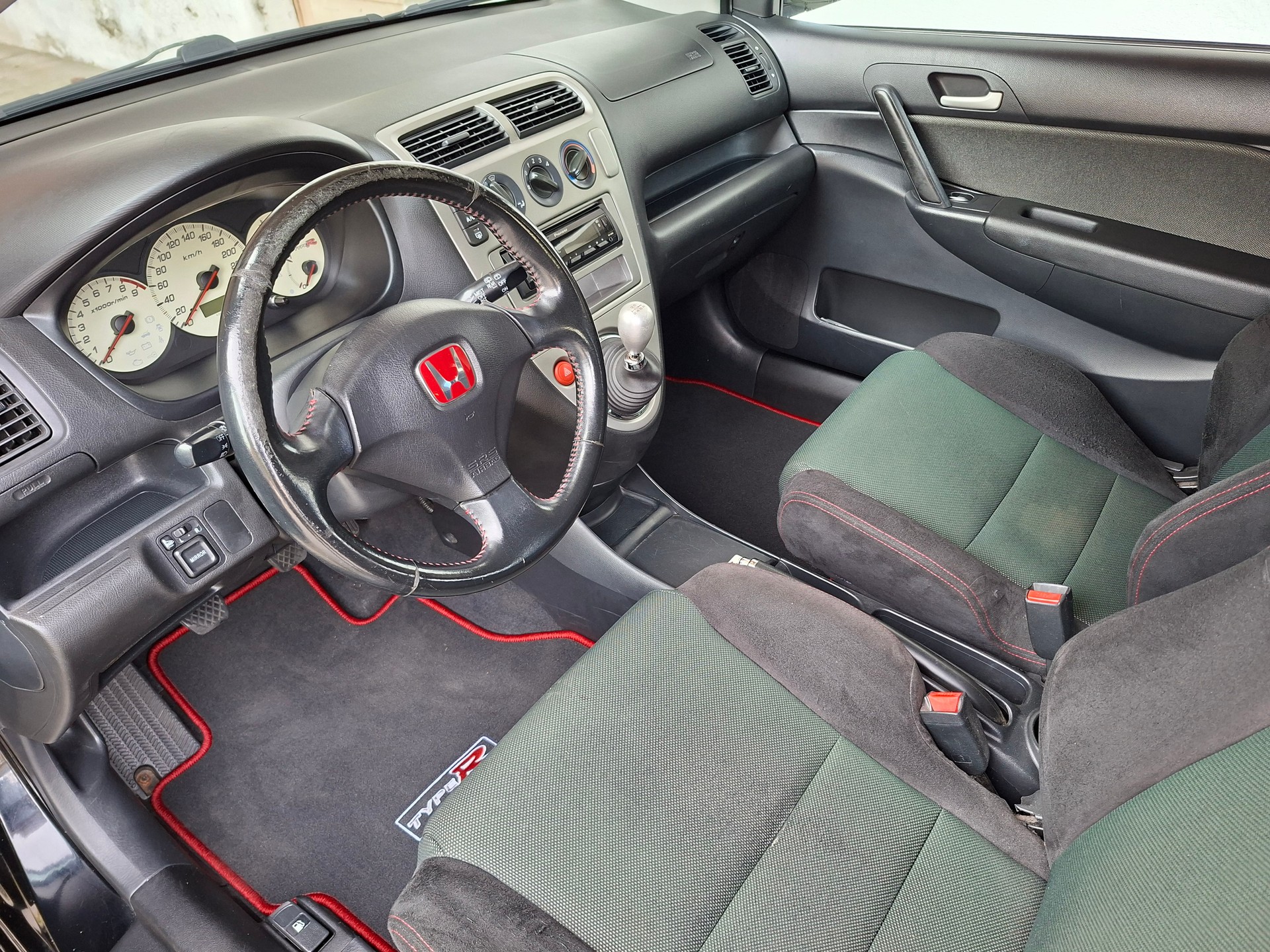 HONDA Civic 2.0i Type R EP3-image-4