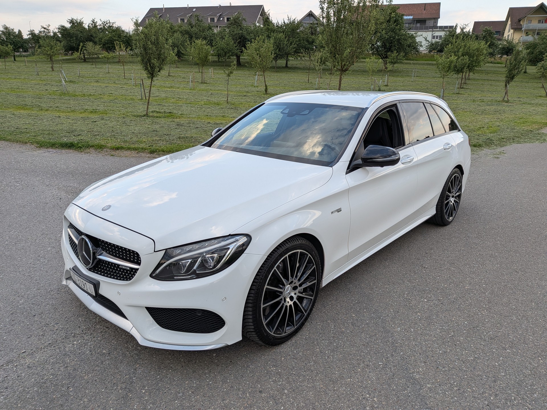 MERCEDES-BENZ C 43 AMG 4Matic 9G-Tronic-image-0