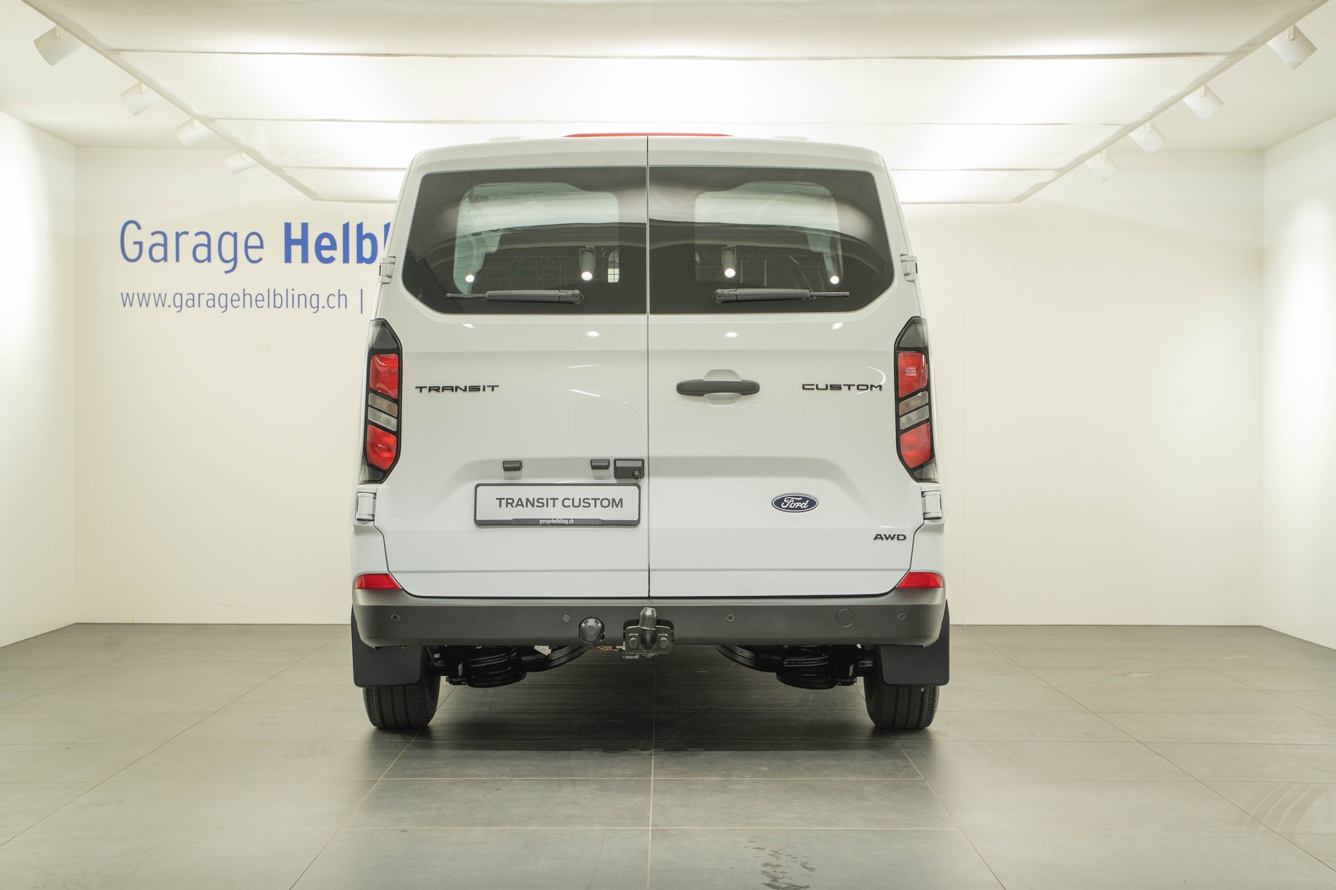 FORD Transit C Van 320 L1 2.0 EcoBlue 136 Trend 4x4-image-3