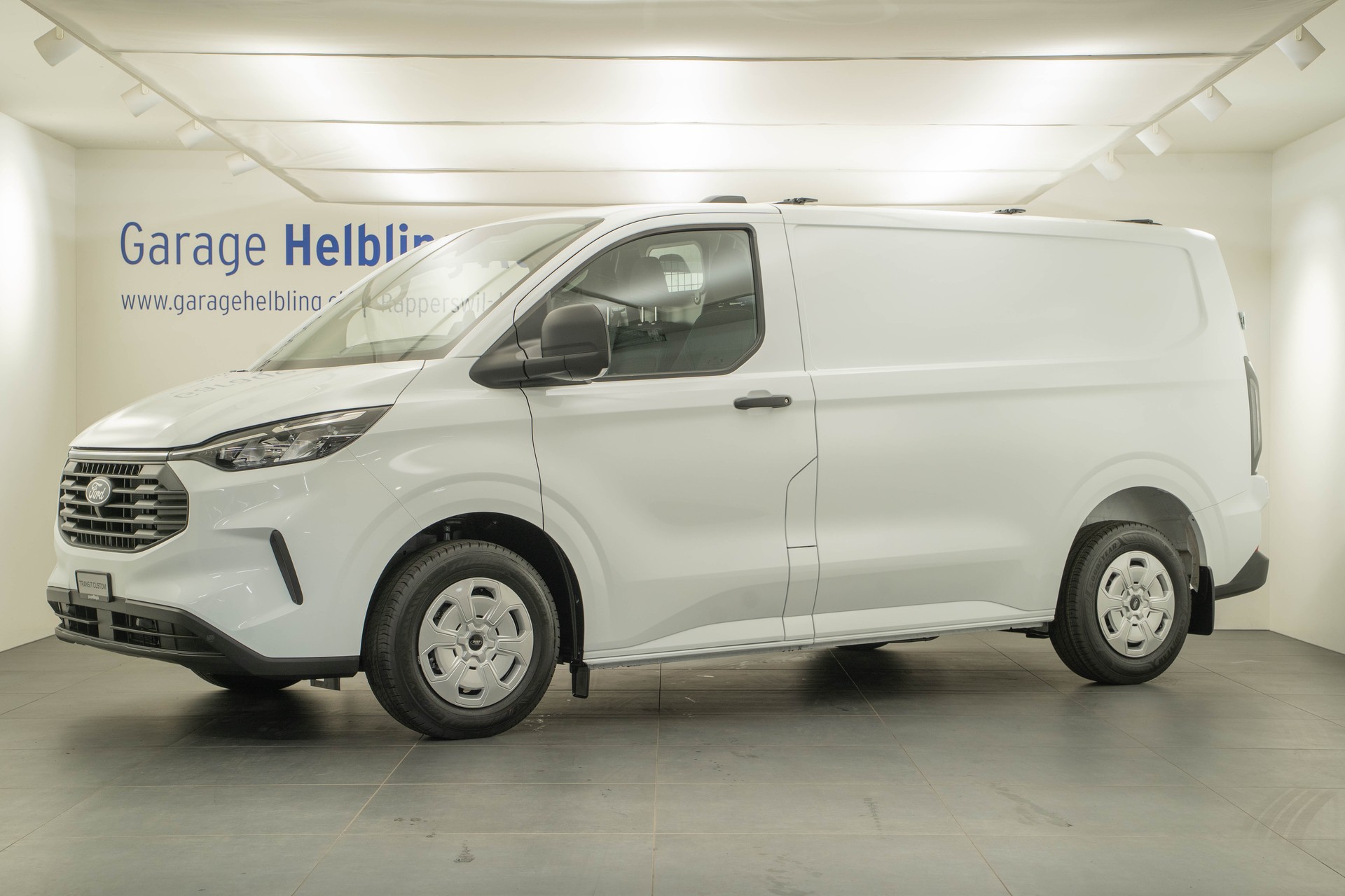 FORD Transit C Van 320 L1 2.0 EcoBlue 136 Trend 4x4-image-0