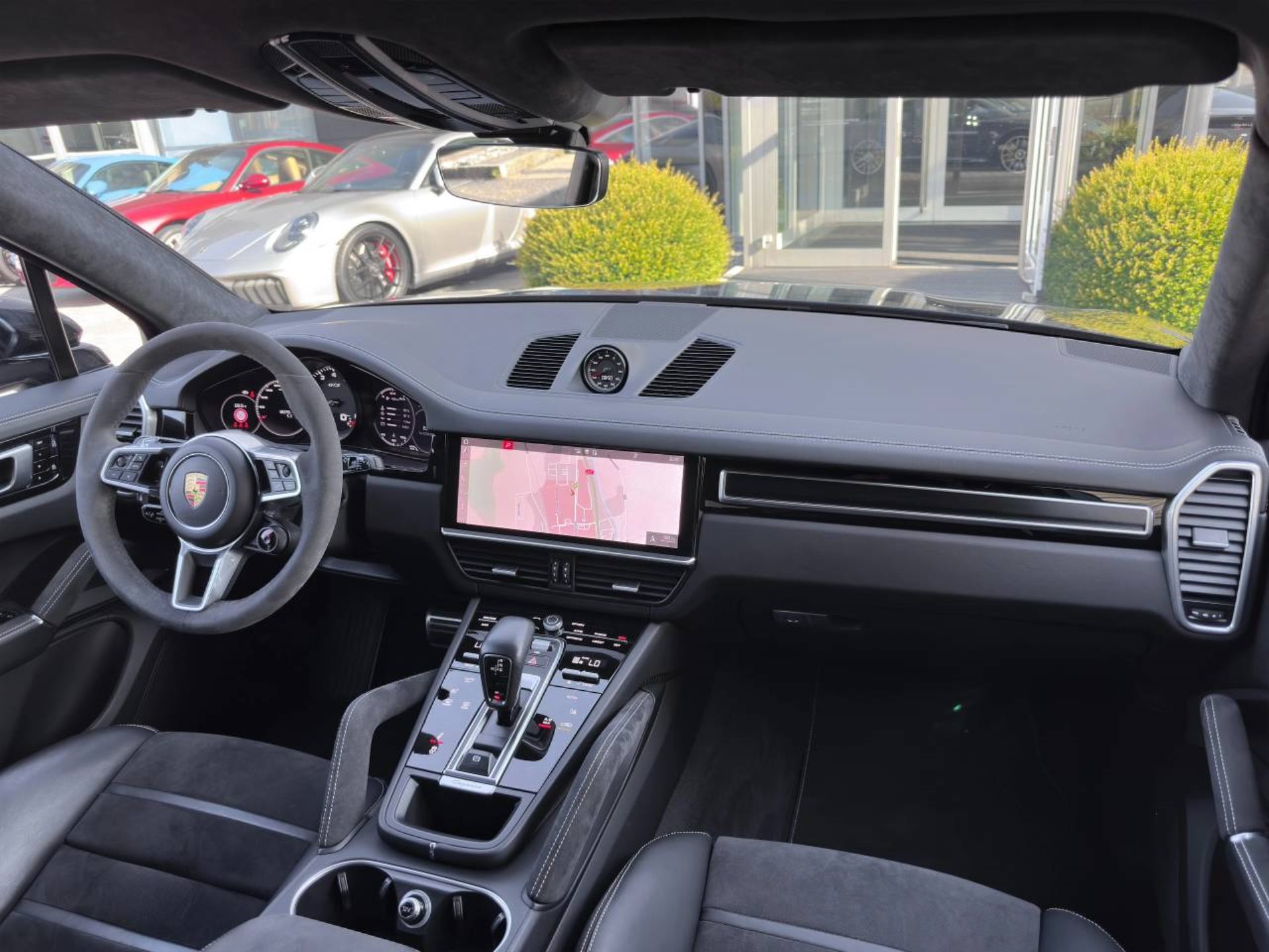PORSCHE Cayenne GTS-image-17