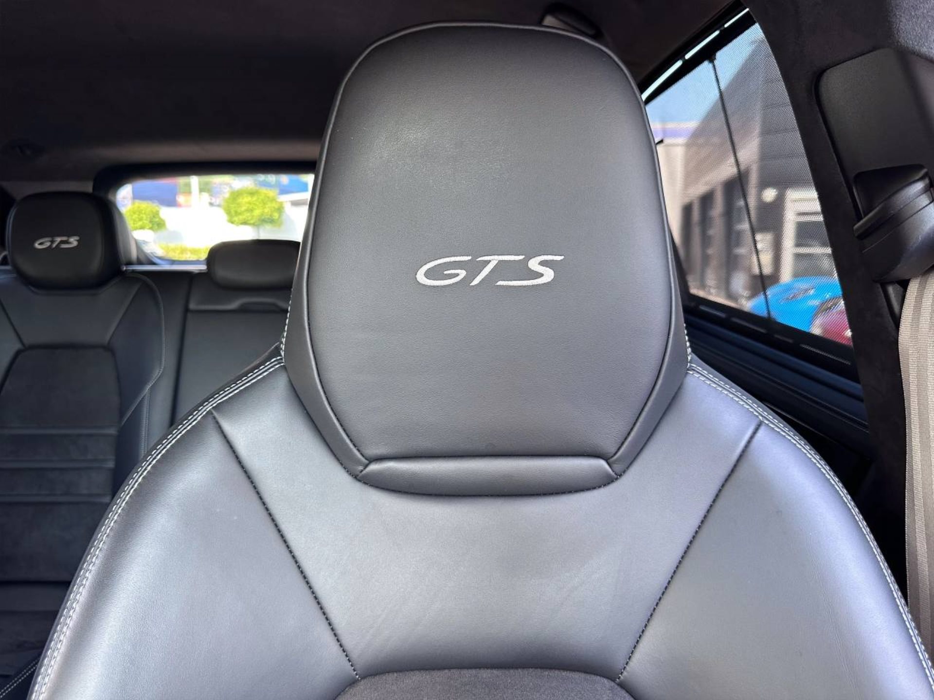 PORSCHE Cayenne GTS-image-20