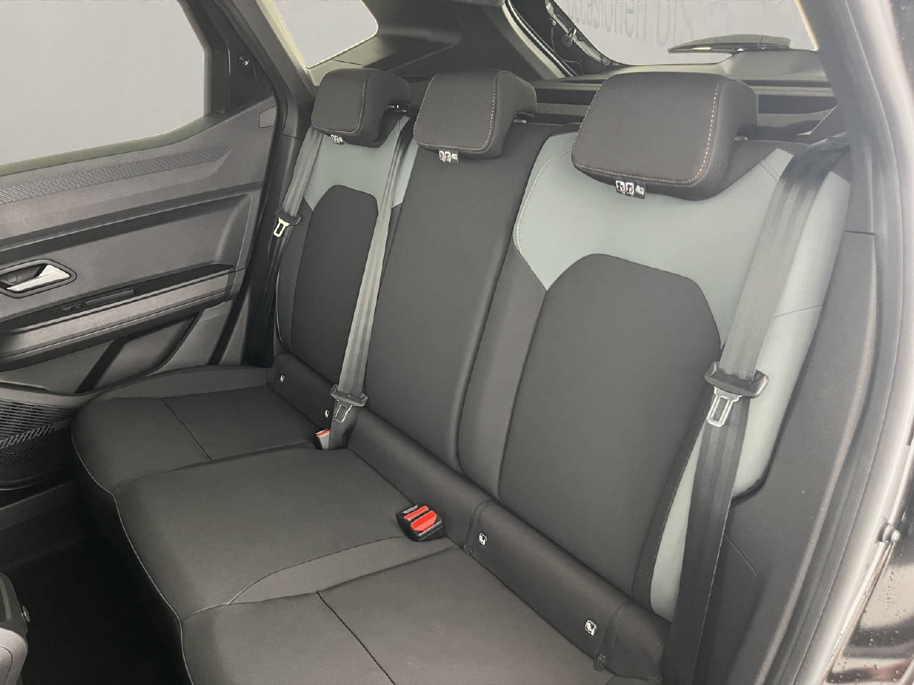 DACIA Duster 1.8 Hybrid Extreme-image-7