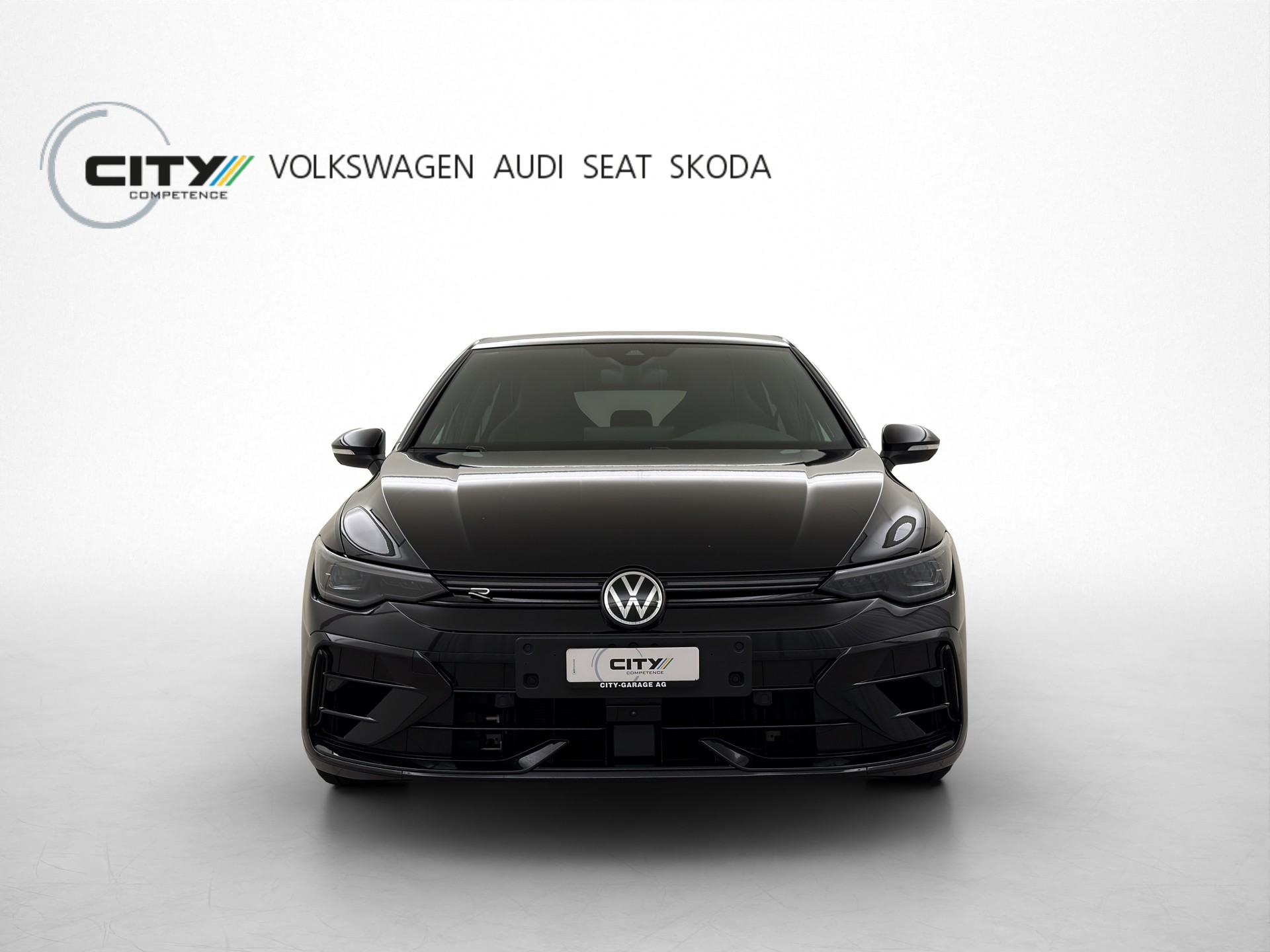 VW Golf 8 2.0 TSI R DSG 4motion 333PS-image-0
