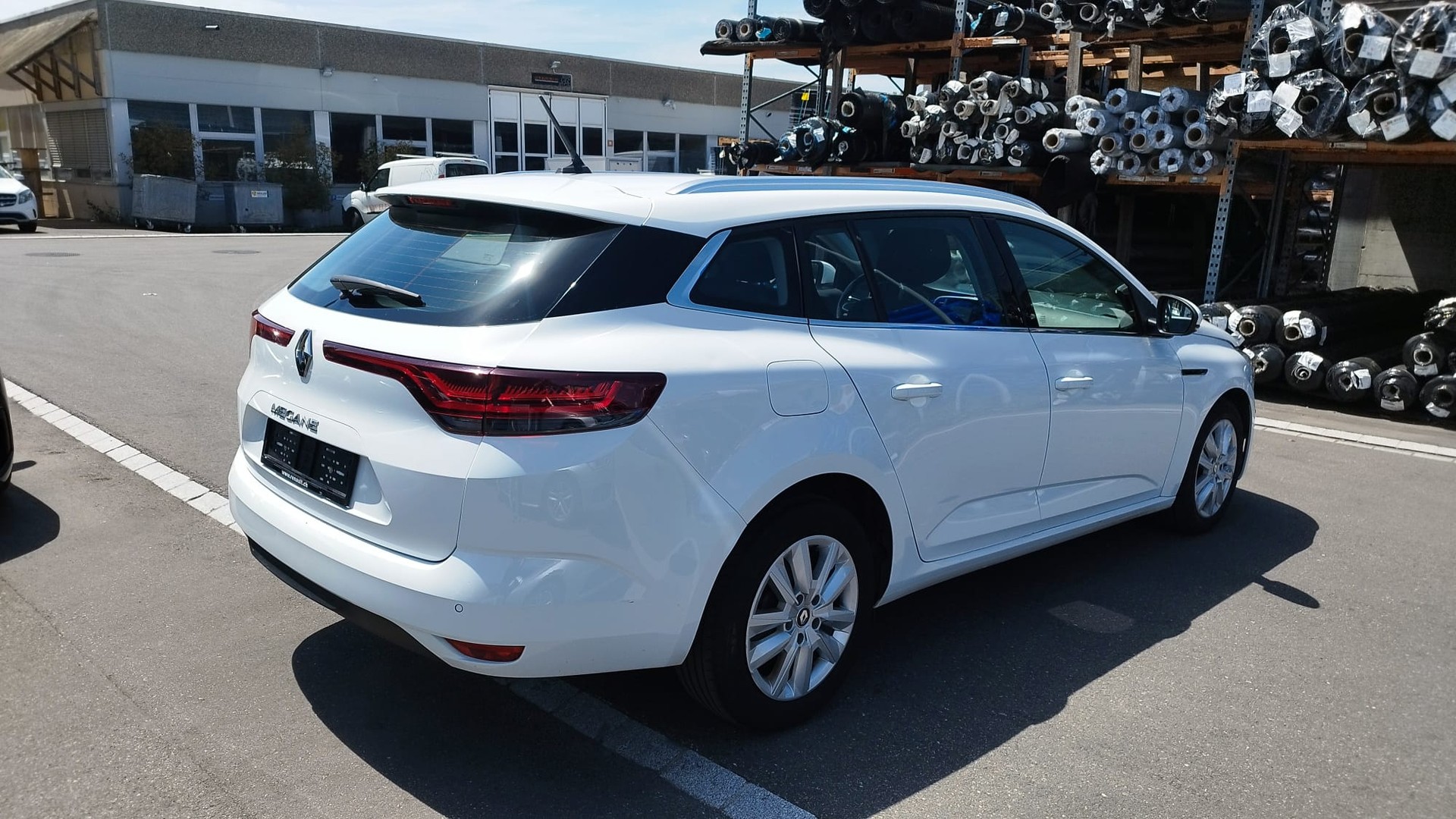 RENAULT Mégane Grandtour 1.5 dCi Business EDC-image-2