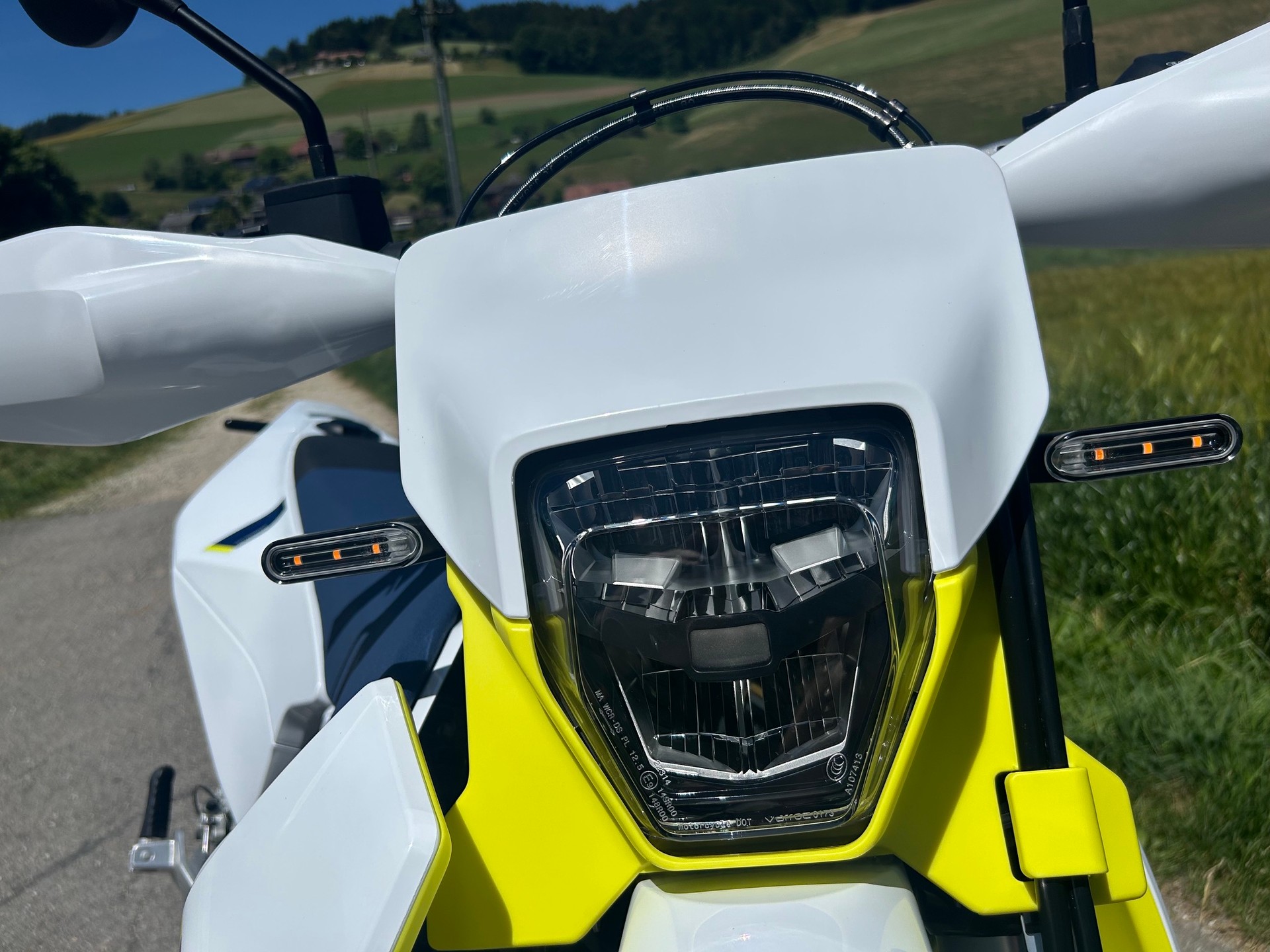 HUSQVARNA 701 Enduro-image-1