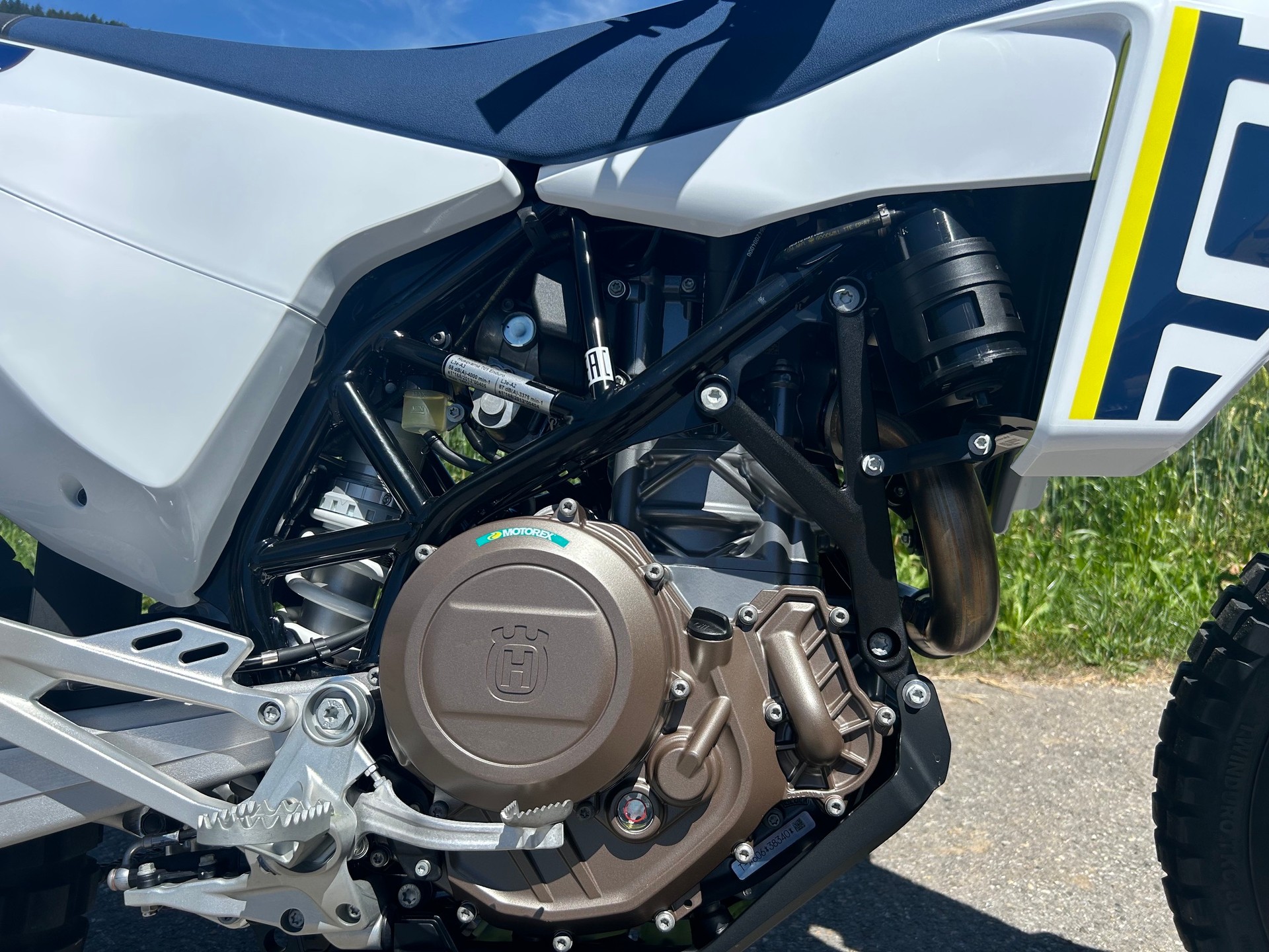HUSQVARNA 701 Enduro-image-2