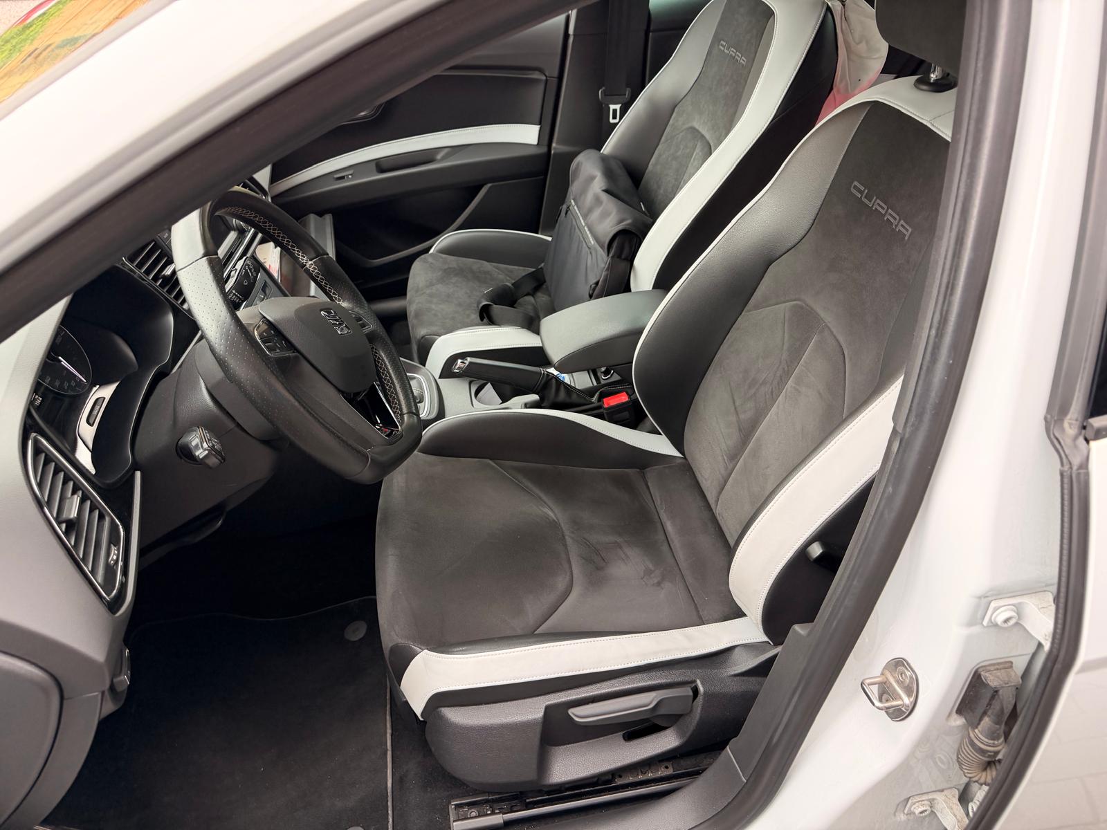SEAT Leon 2.0 TSI Cupra 280 DSG-image-0