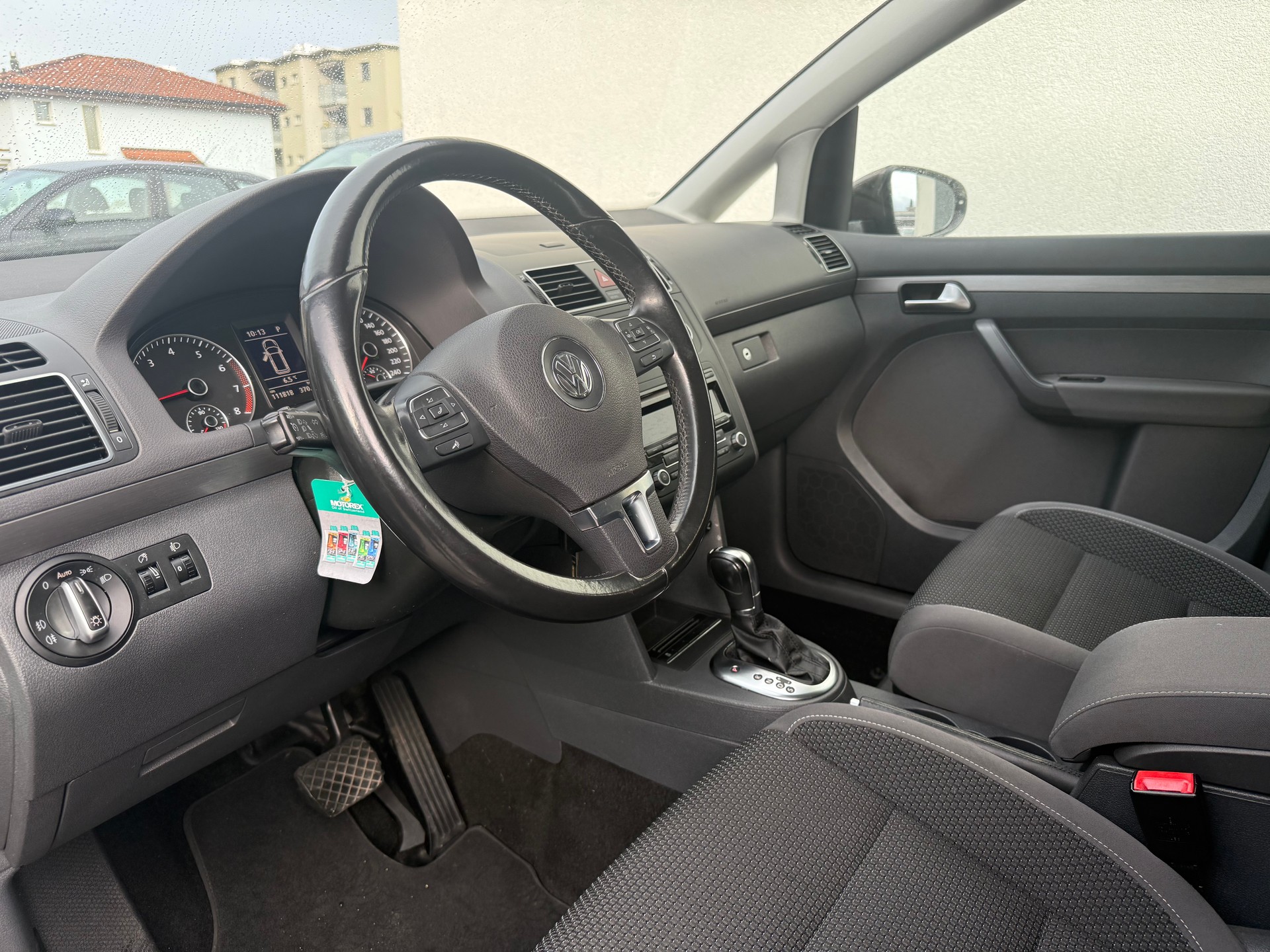 VW Touran 1.4 TSI Trendline DSG-image-13