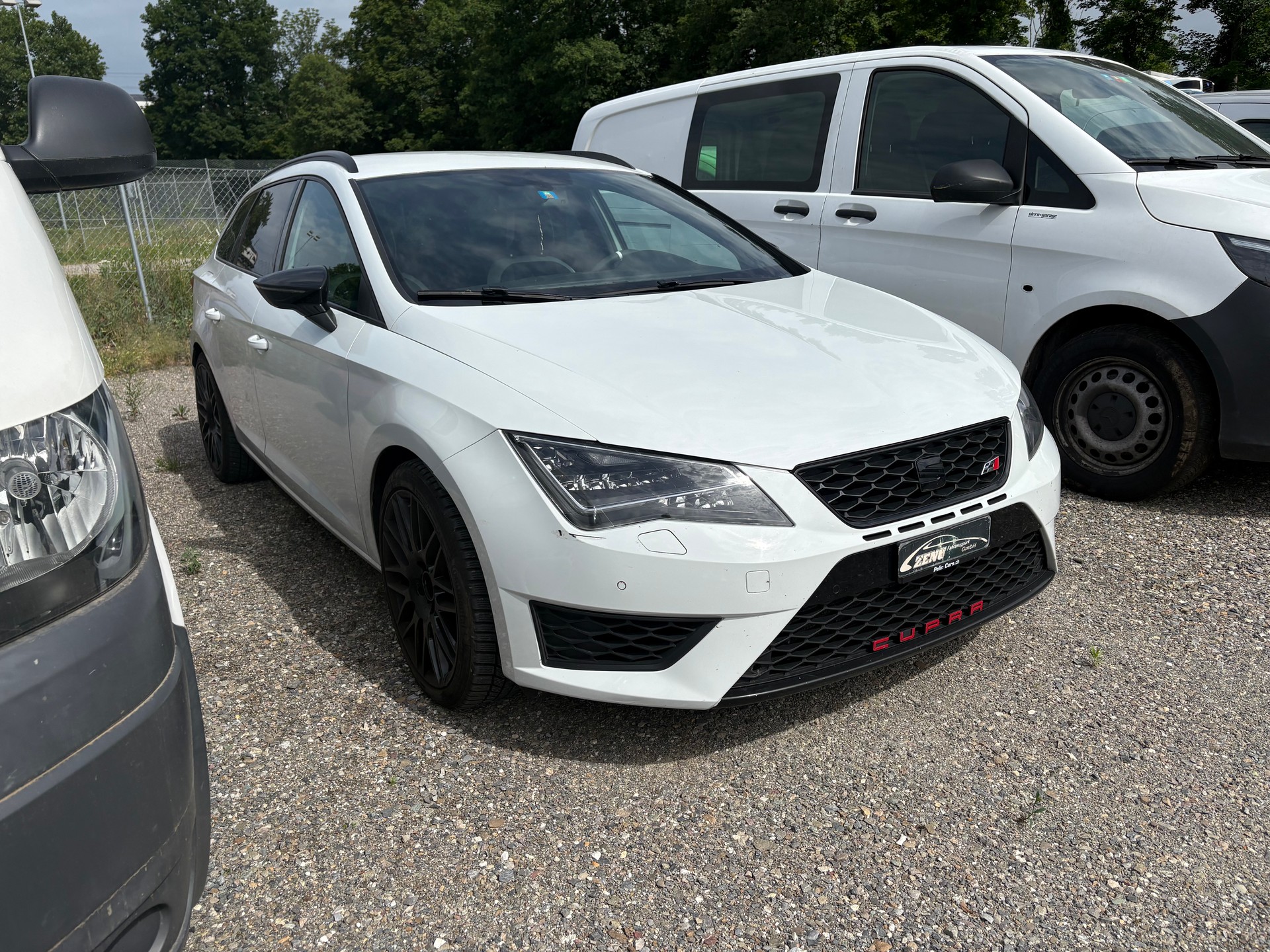 SEAT Leon ST 2.0 TSI Cupra 280 DSG-image-0