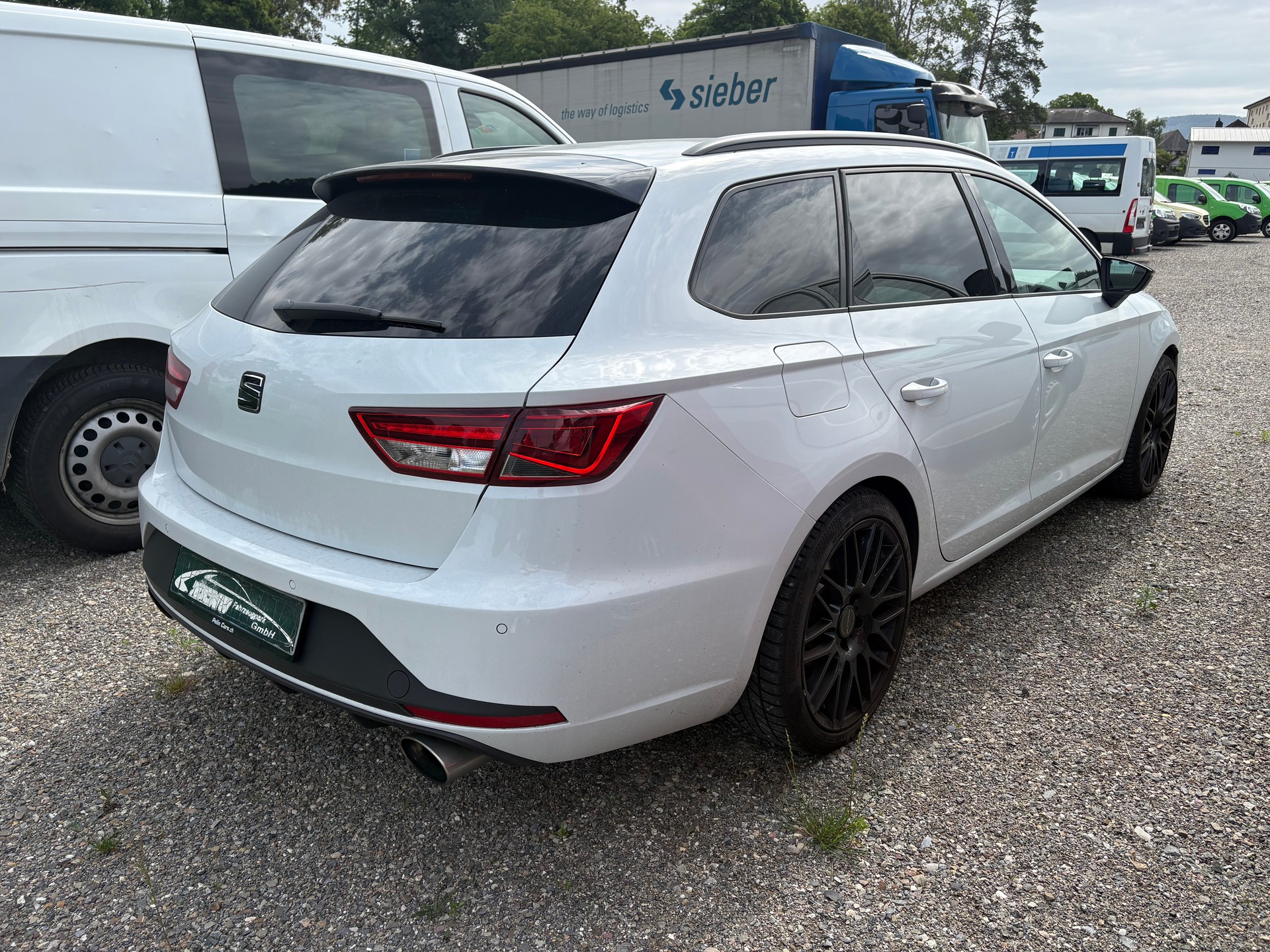 SEAT Leon ST 2.0 TSI Cupra 280 DSG-image-5