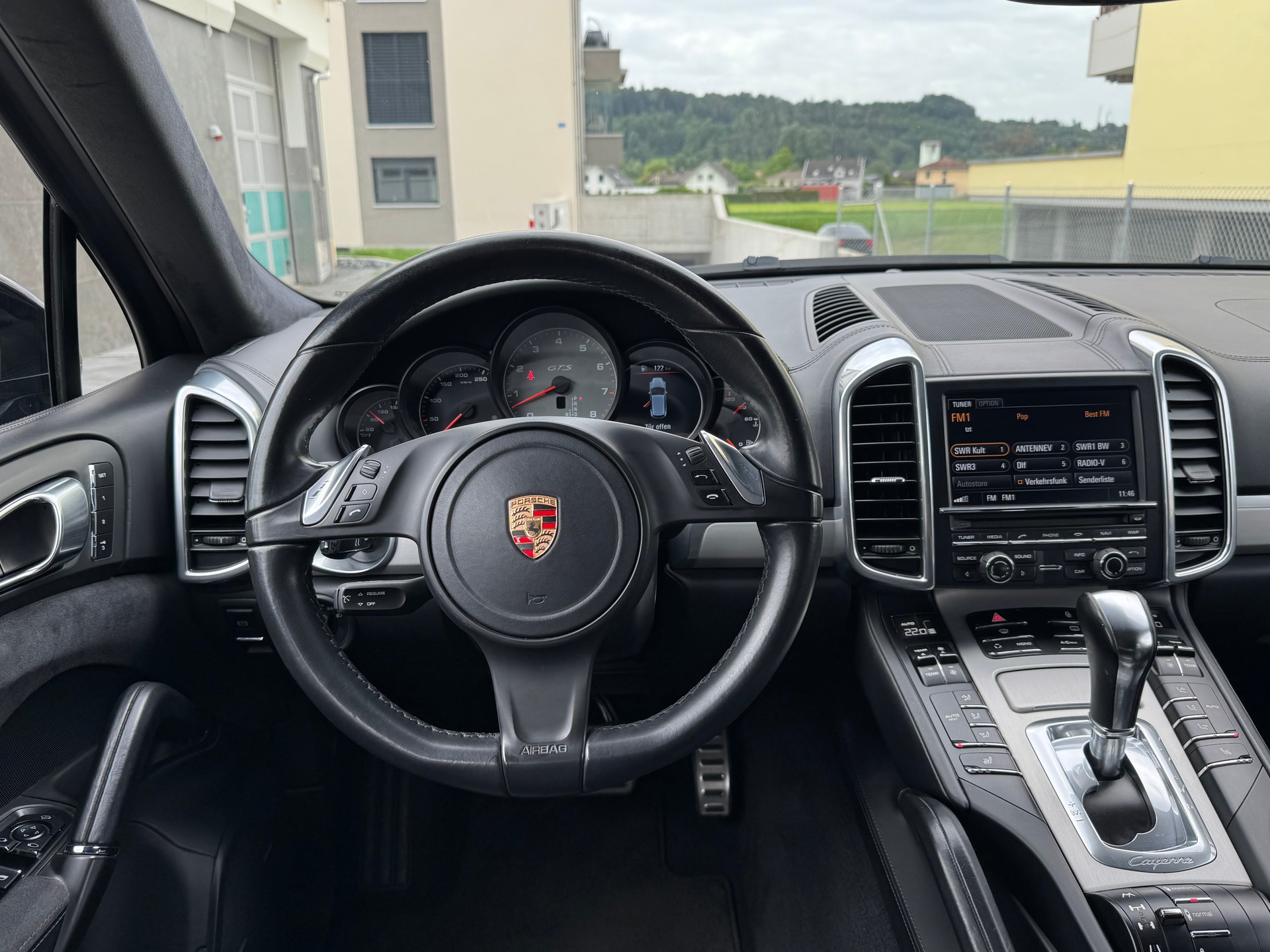 PORSCHE Cayenne GTS *CH-Fahrzeug*inkl. Garantie*Mansory-Felgen*-image-11