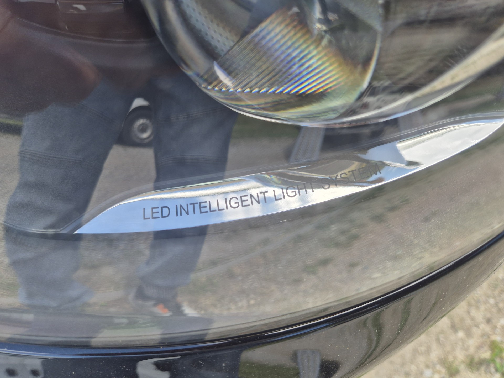 MERCEDES-BENZ E 250 7G-Tronic-image-9