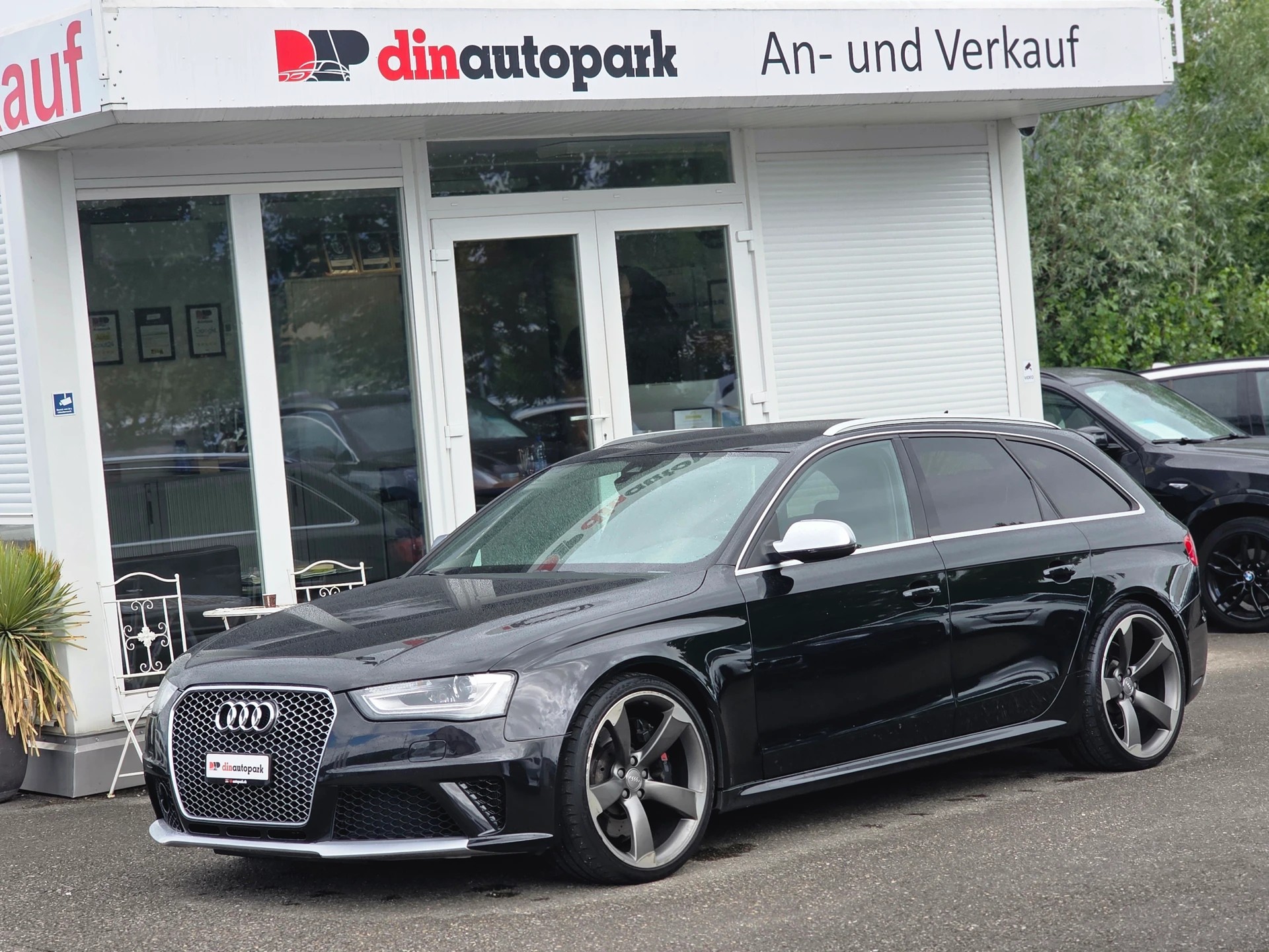 AUDI RS4 Avant 4.2 FSI V8 Quattro S-tronic * CH-Fahrzeug *-image-0