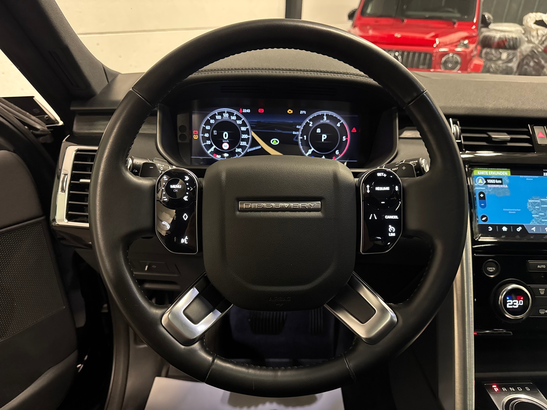 LAND ROVER Discovery 3.0 SDV6 HSE Automatic 7 Plätze-image-24