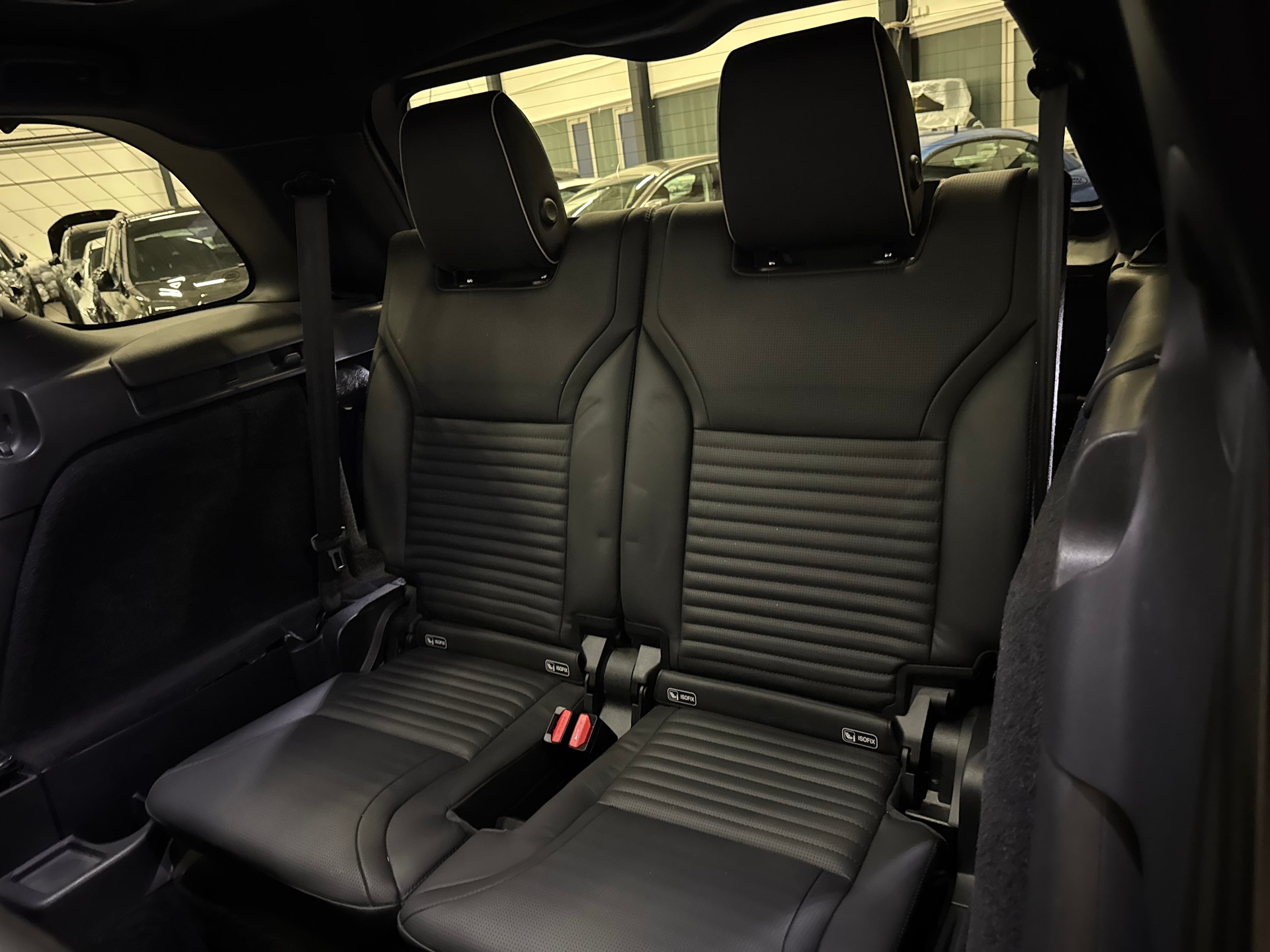 LAND ROVER Discovery 3.0 SDV6 HSE Automatic 7 Plätze-image-22