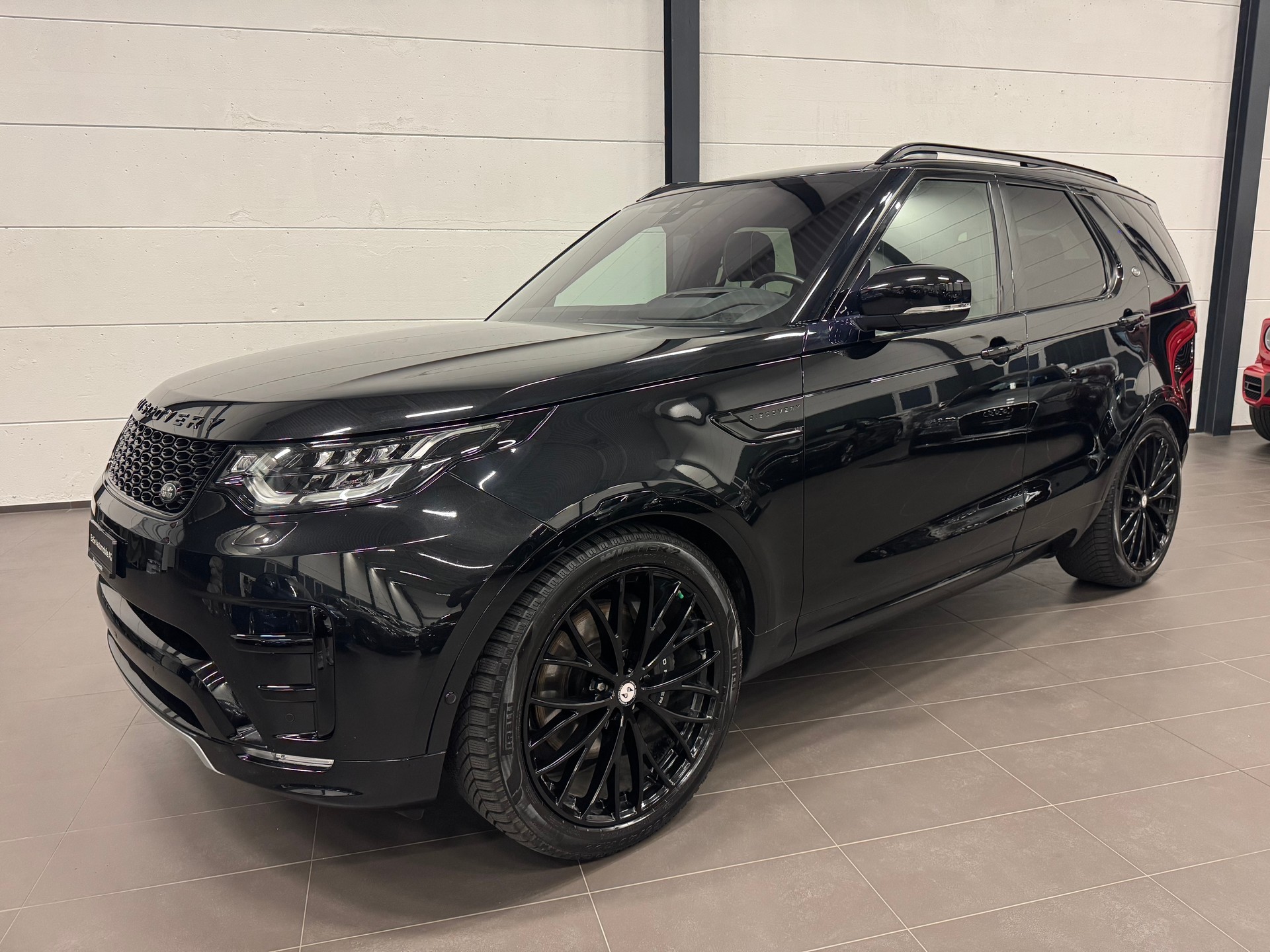 LAND ROVER Discovery 3.0 SDV6 HSE Automatic 7 Plätze-image-4