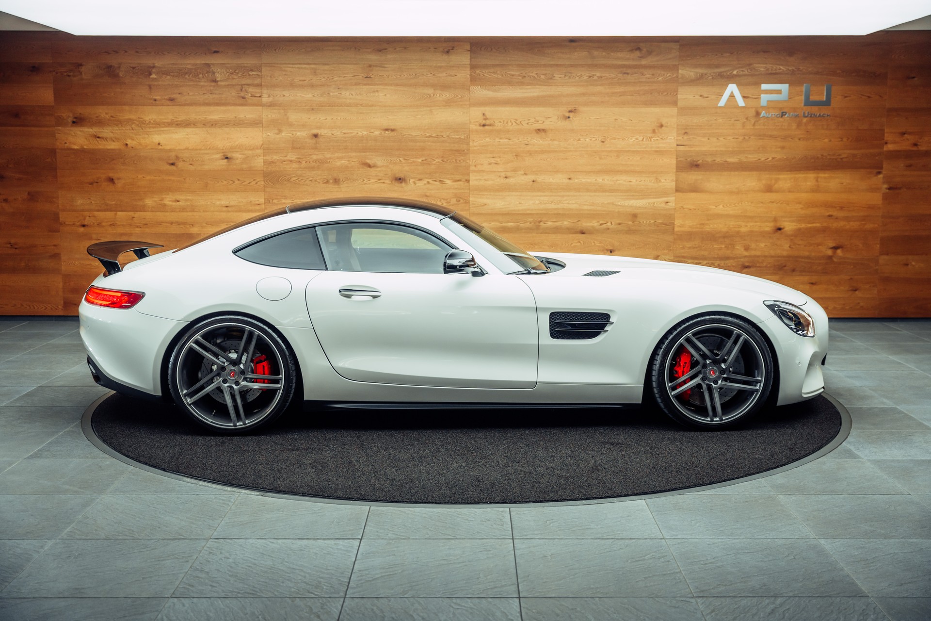 MERCEDES-BENZ AMG GT S Speedshift DCT-image-9