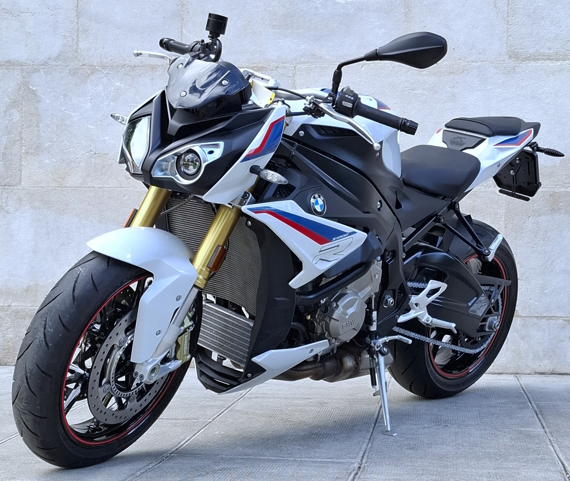 BMW S 1000 R ABS-showroom-element-3