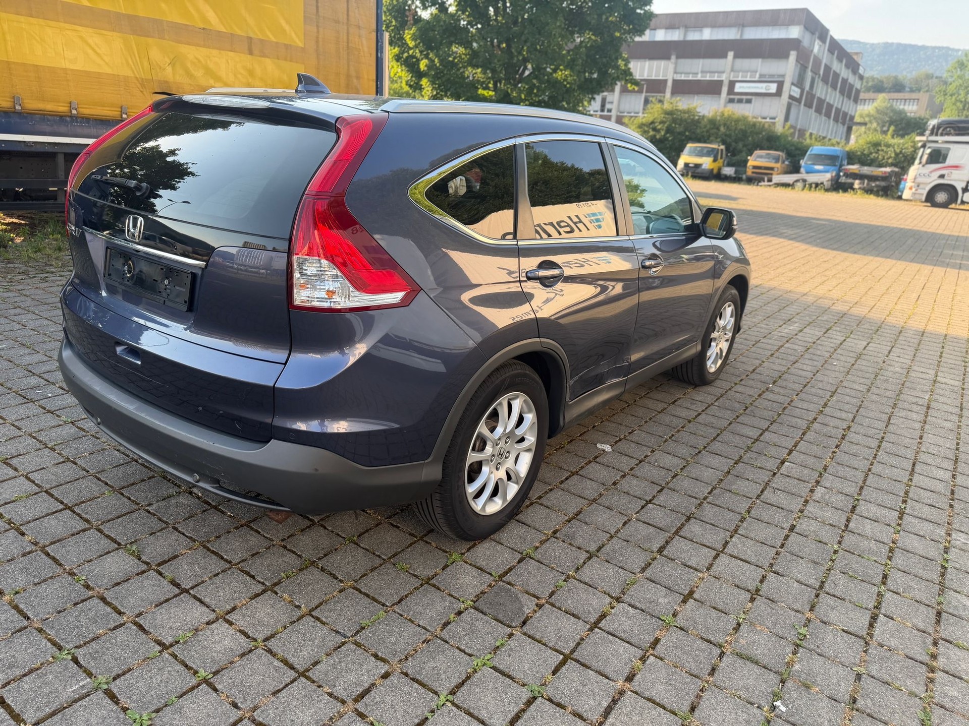 HONDA CR-V 2.0 Lifestyle 4WD Automatic-image-4