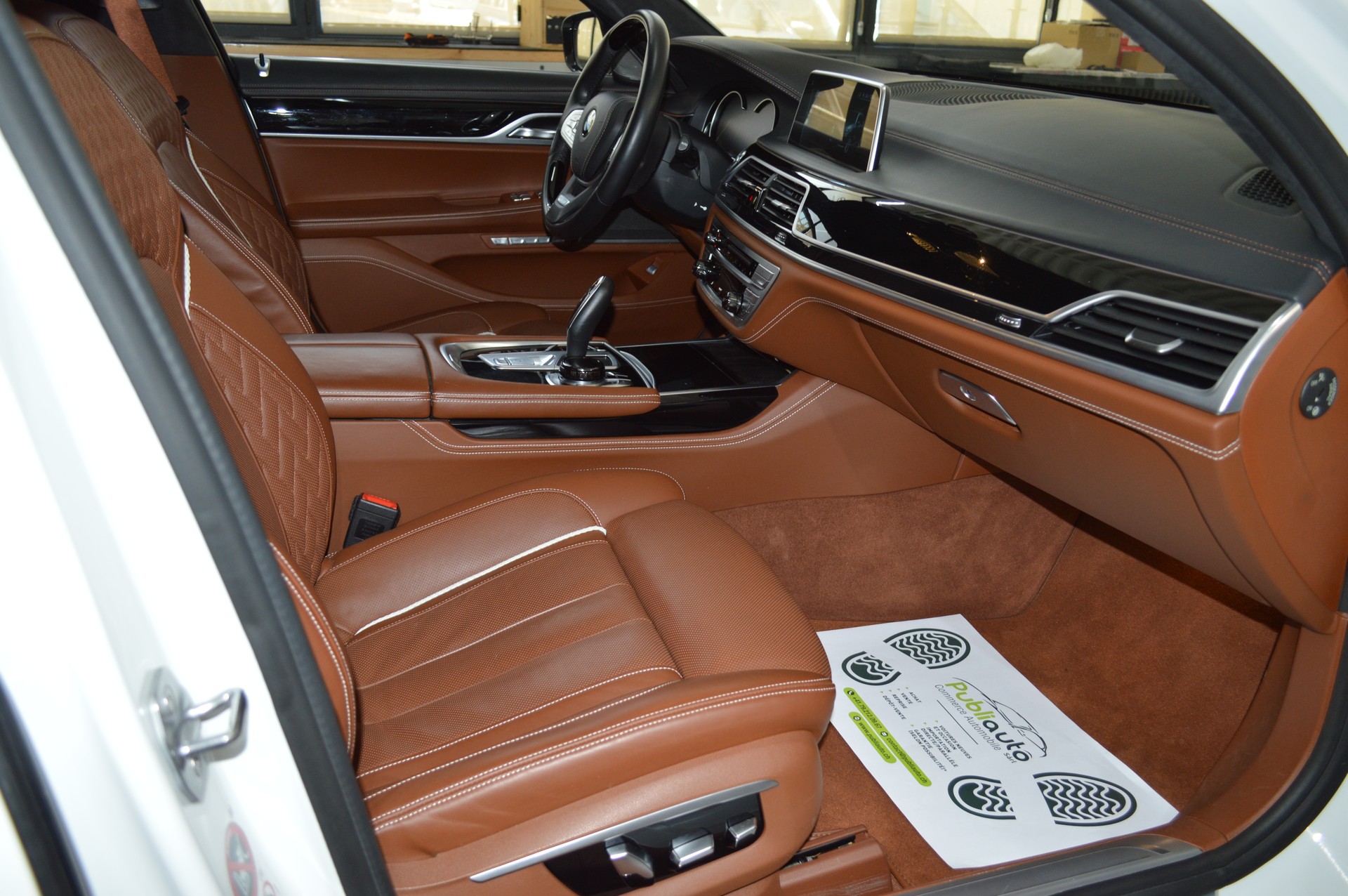 BMW 750Li xDrive Steptronic-image-10