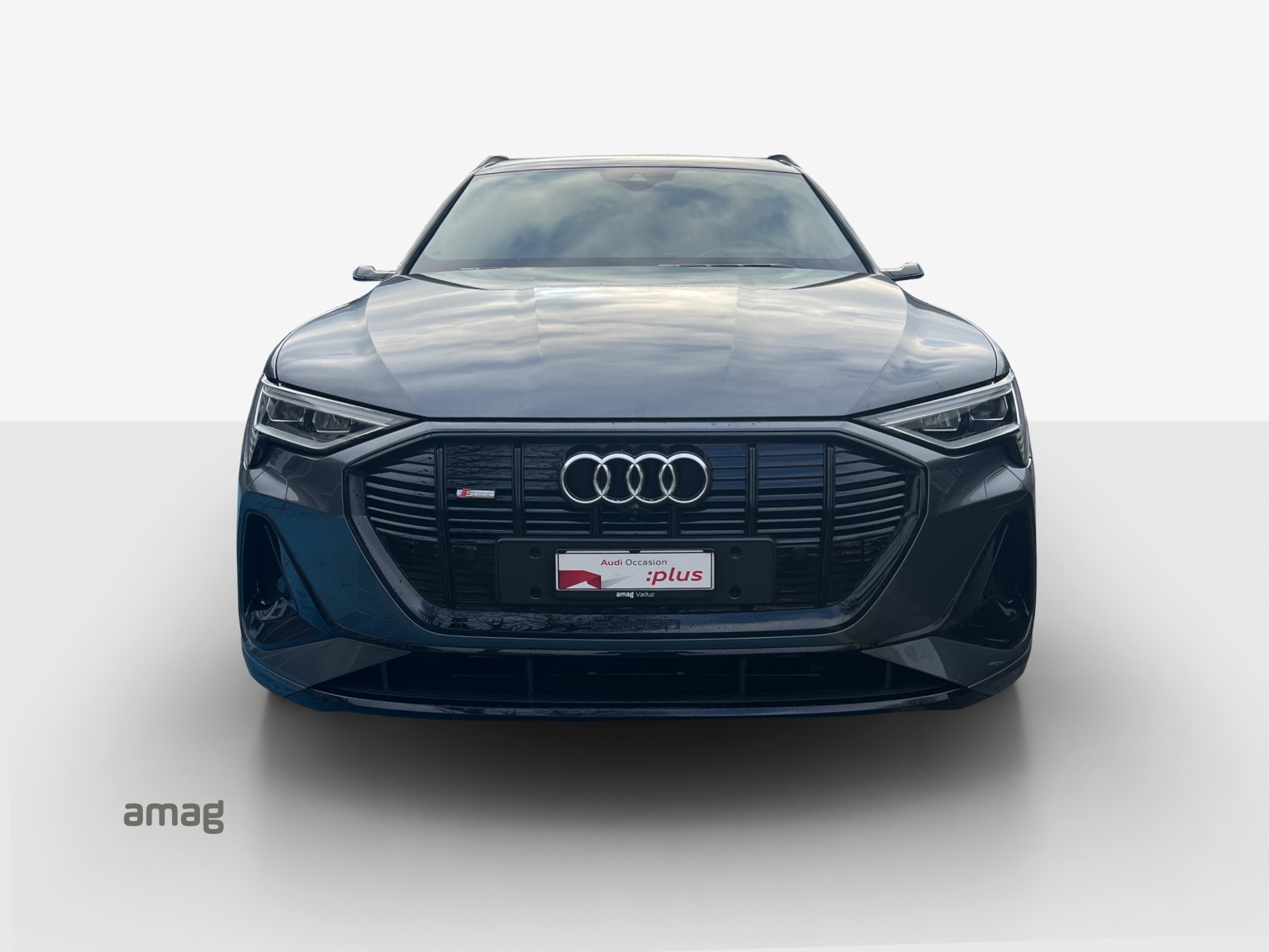 AUDI e-tron 55 Sportback S Line quattro-image-6