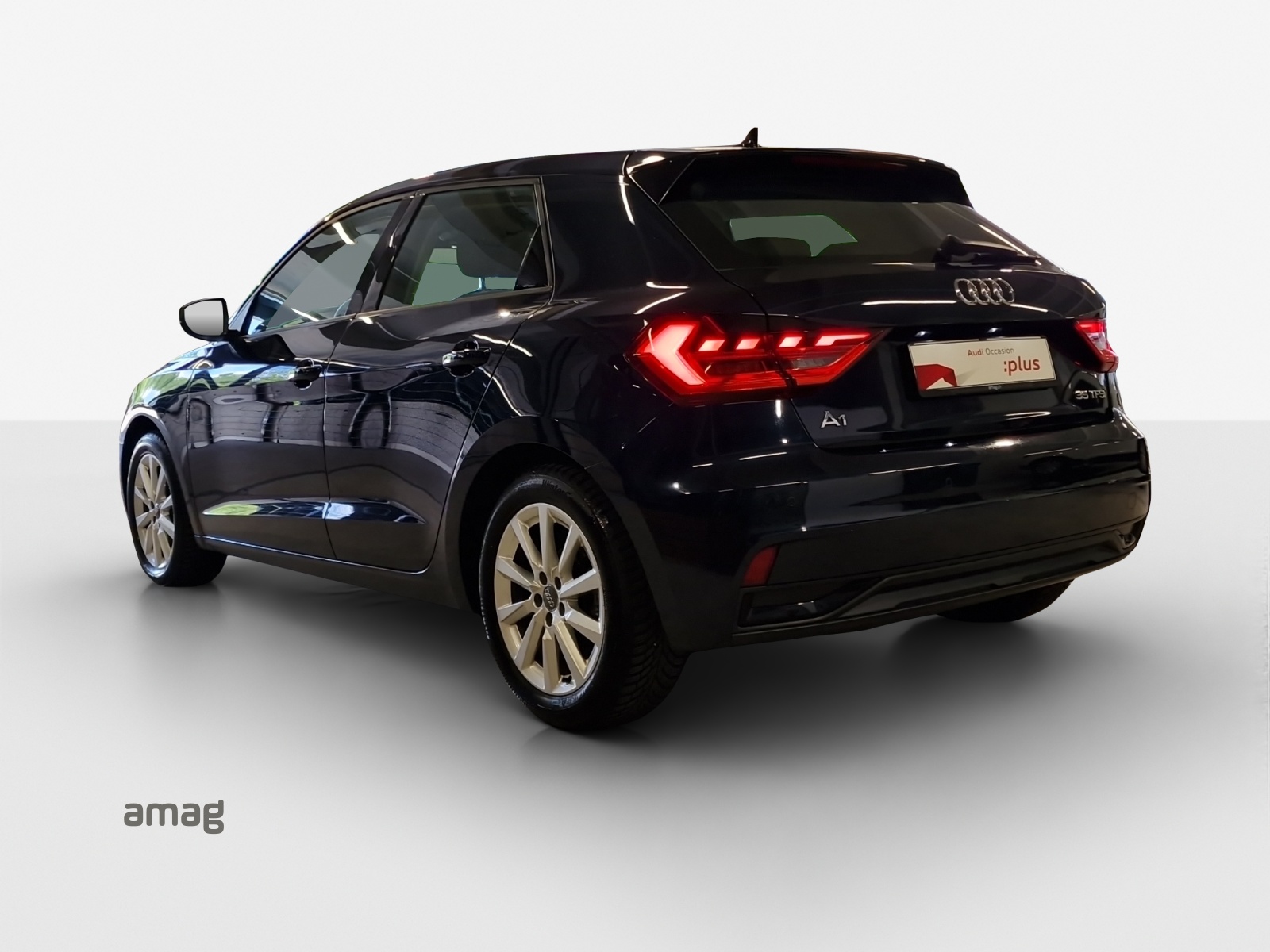 AUDI A1 Sportback 35 TFSI advanced S-tronic-image-2